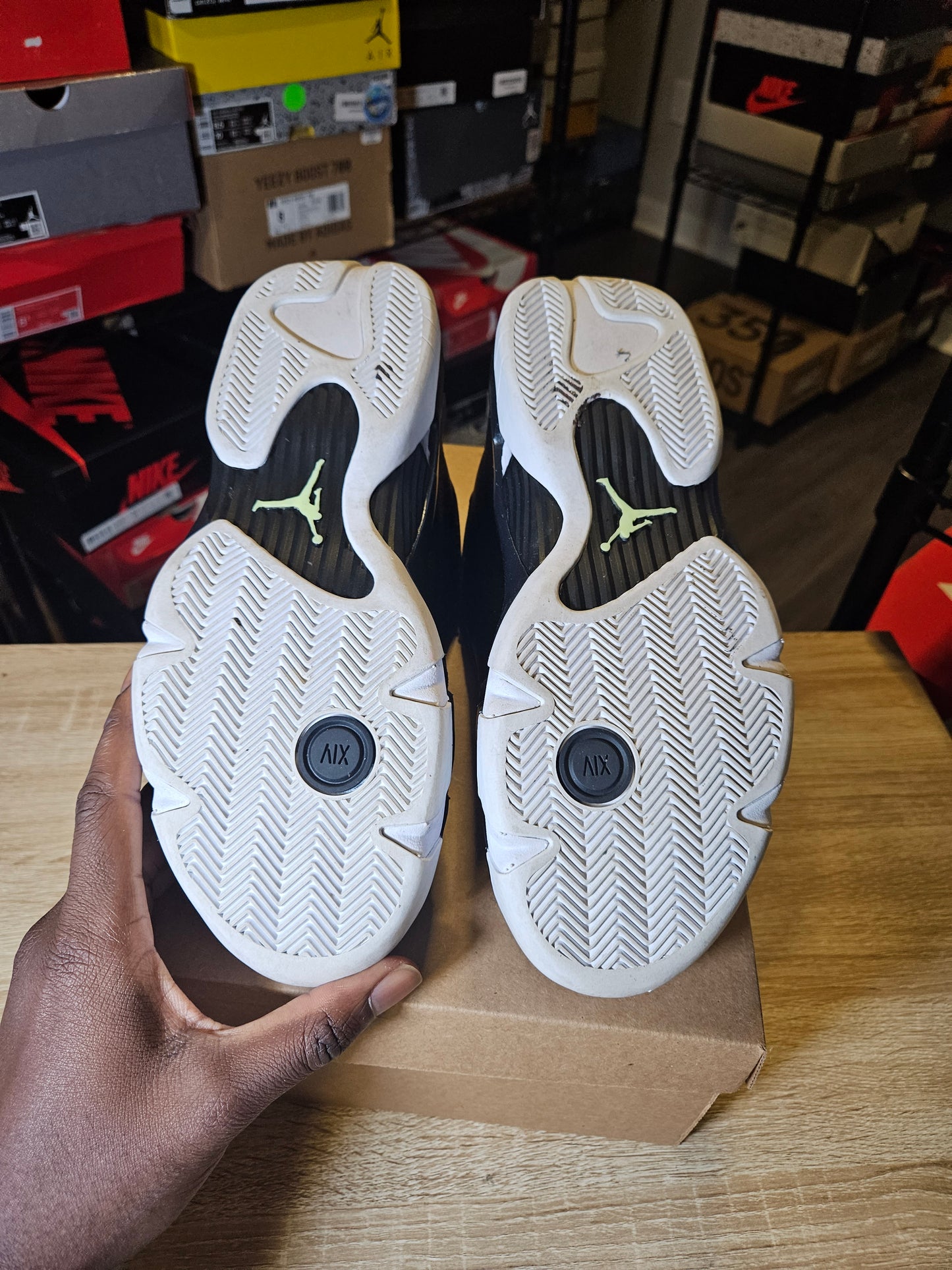 Size 9.5 - AJ 14 Retro 2016 Indiglo