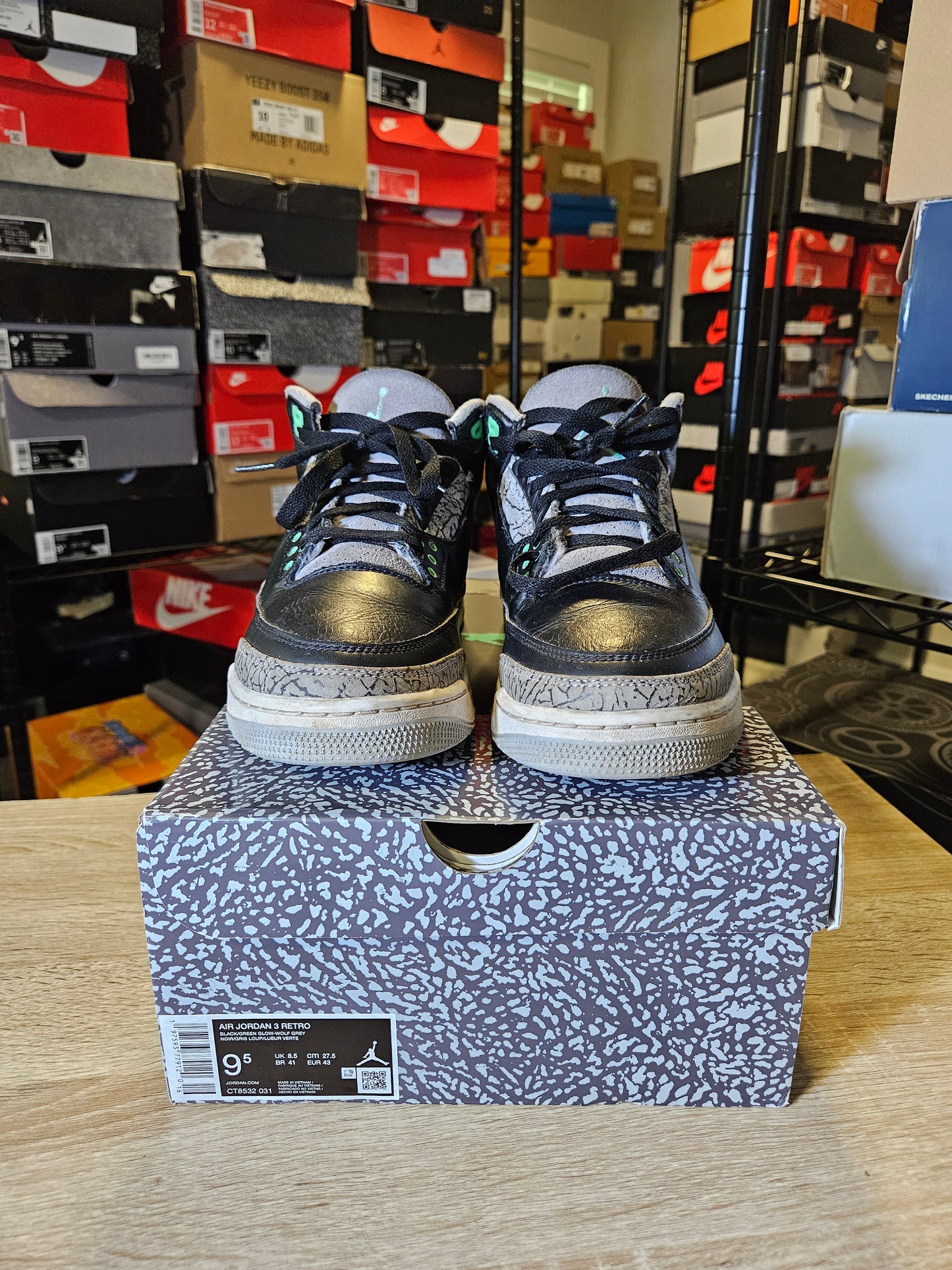 Size 9.5 - AJ 3 Retro Green Glow