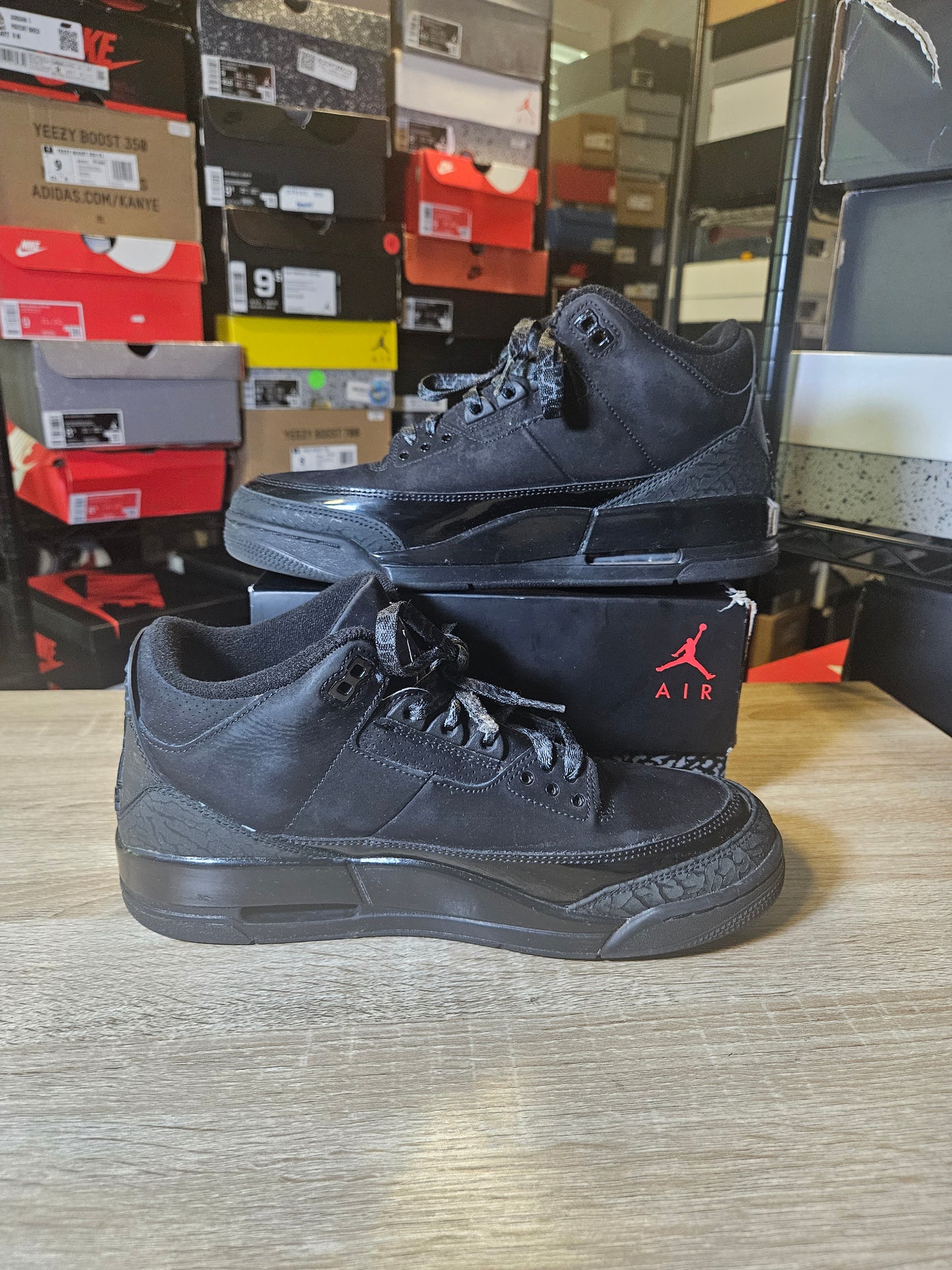 Size 9.5 - AJ 3 Retro 2025 Black Cat