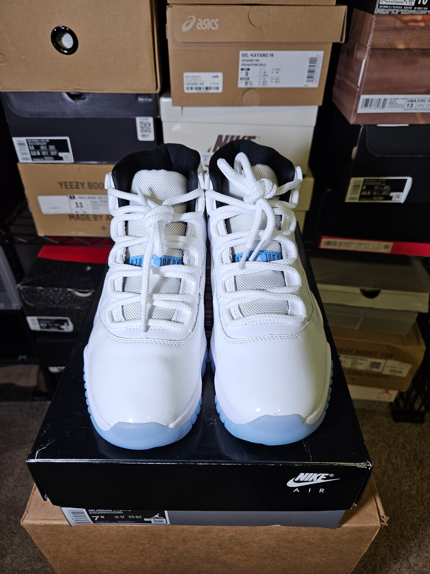 Size 7.5 - AJ 11 Legend Blue
