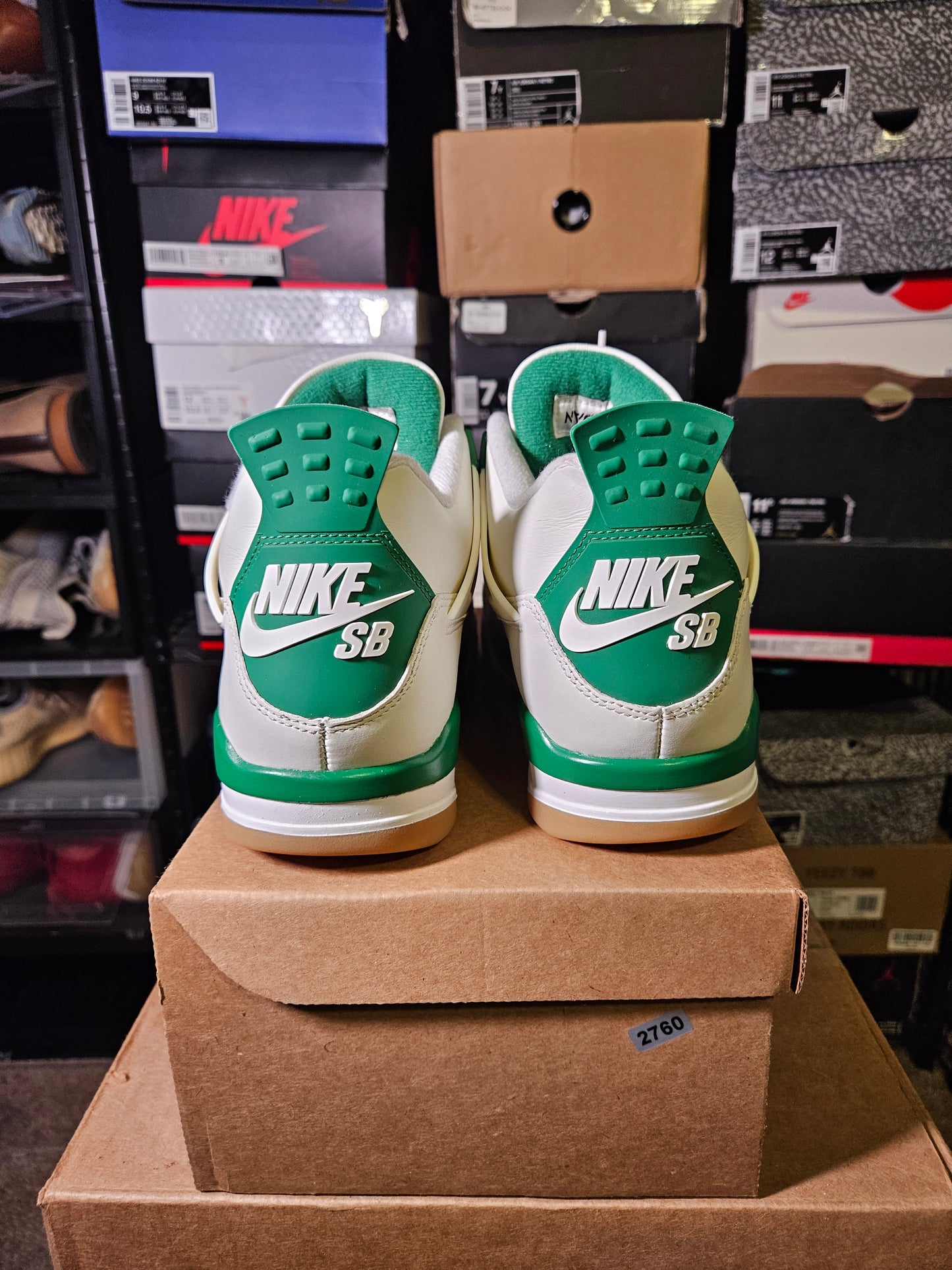 Size 9.5 - Jordan 4 Retro SP x Nike SB Mid Pine Green