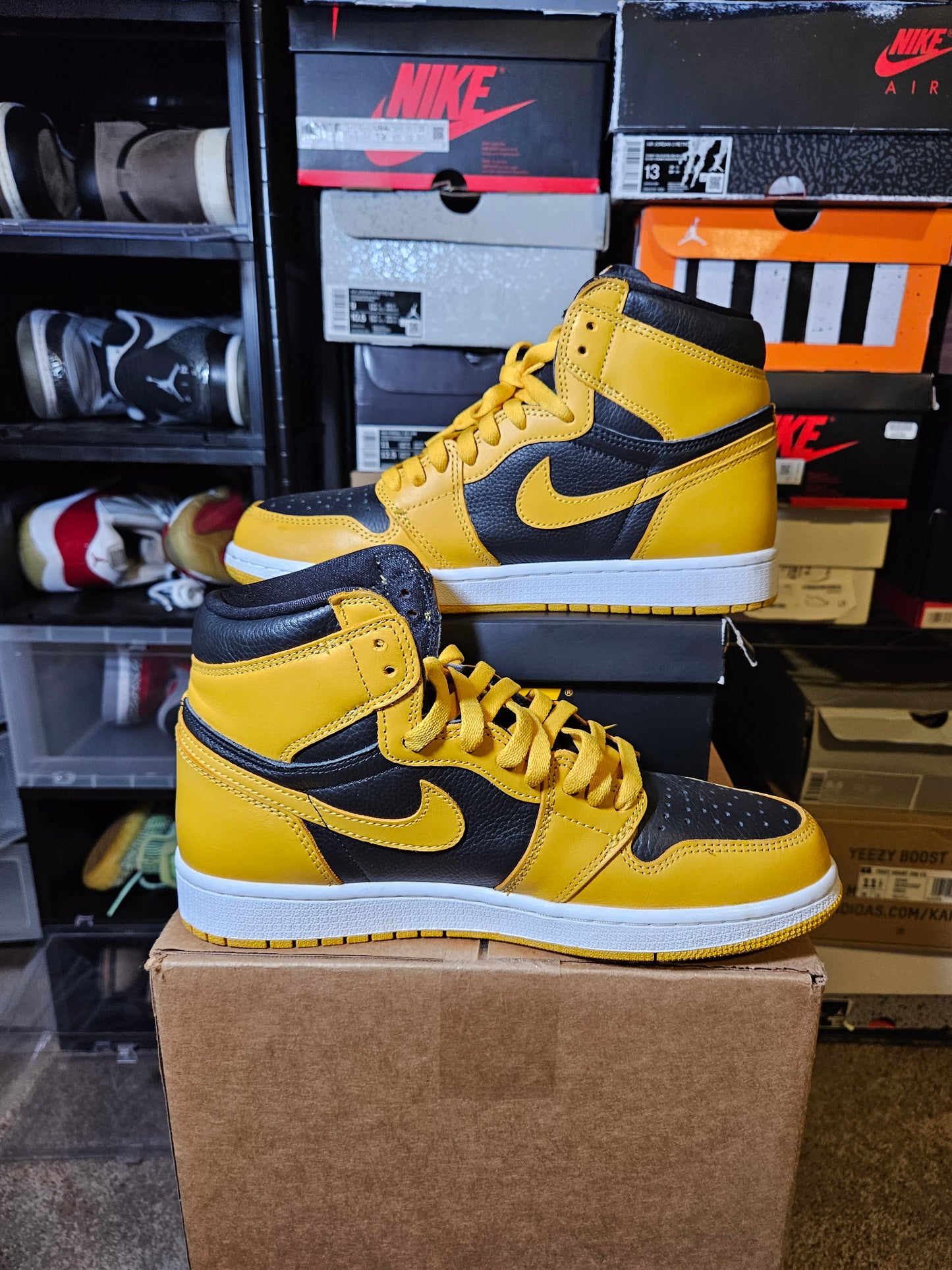 Size 9 - AJ 1 Retro OG High Pollen
