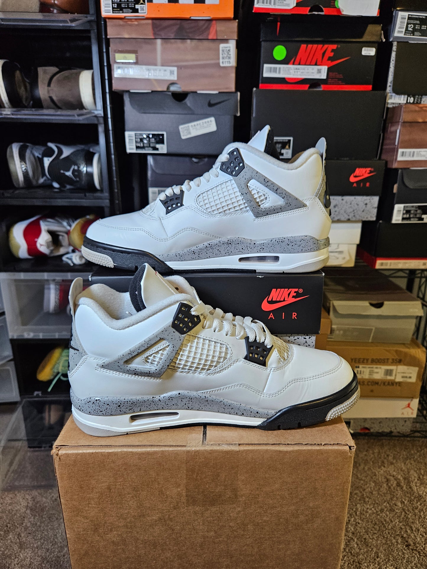 Size 9.5 - AJ 4 Retro OG 2025 White Cement