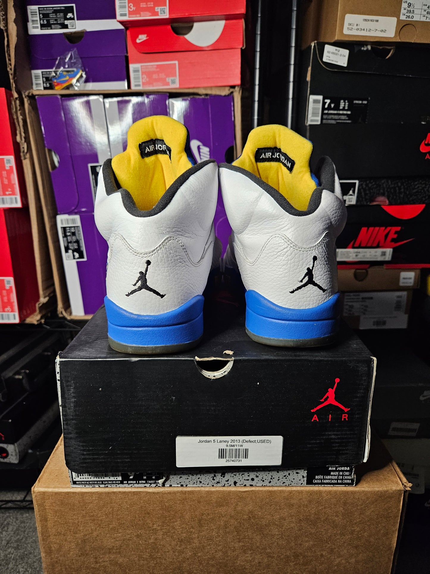 Size 9.5 - AJ 5 Retro 2013 Laney