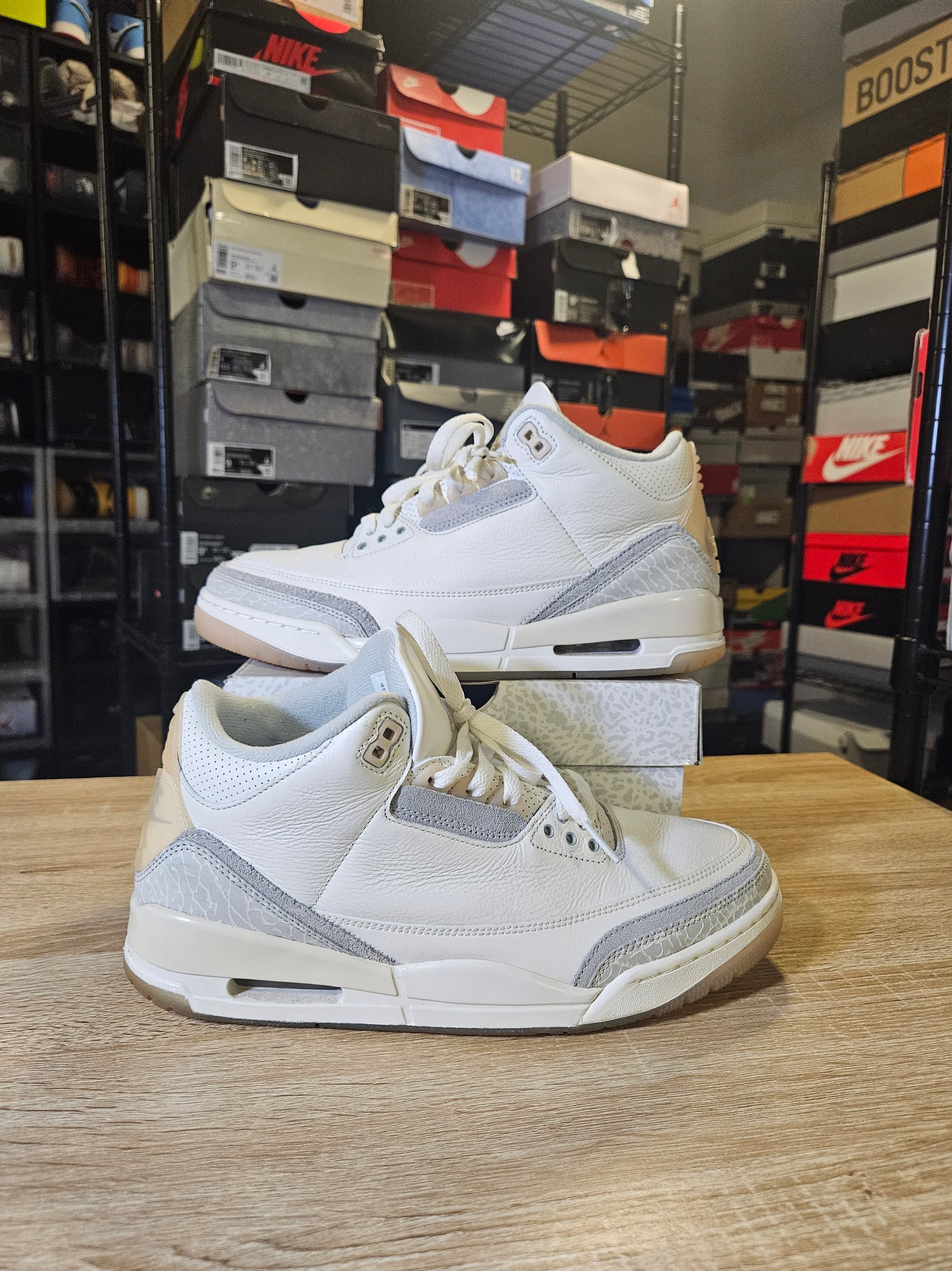 Size 10 - AJ 3 Retro SE Craft Ivory