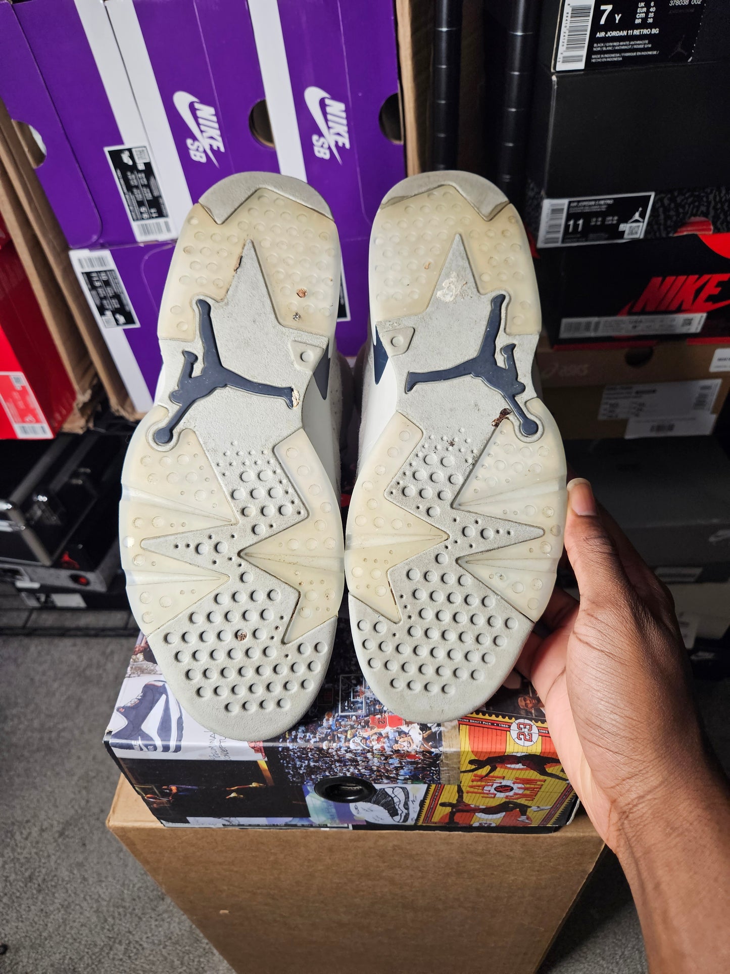 Size 10.5 - AJ 6 Retro Mid Georgetown