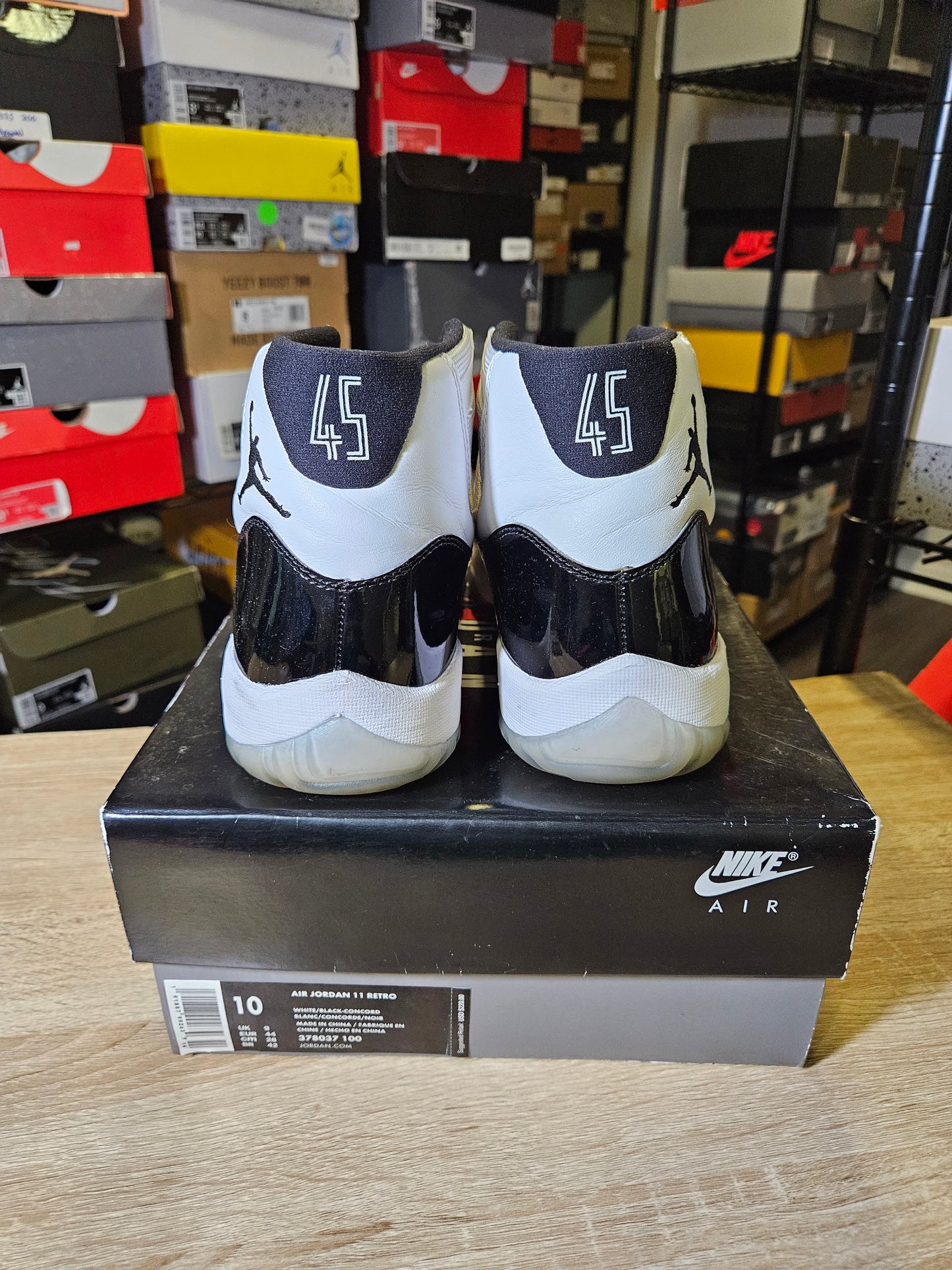 Size 10 - AJ 11 Retro High Concord