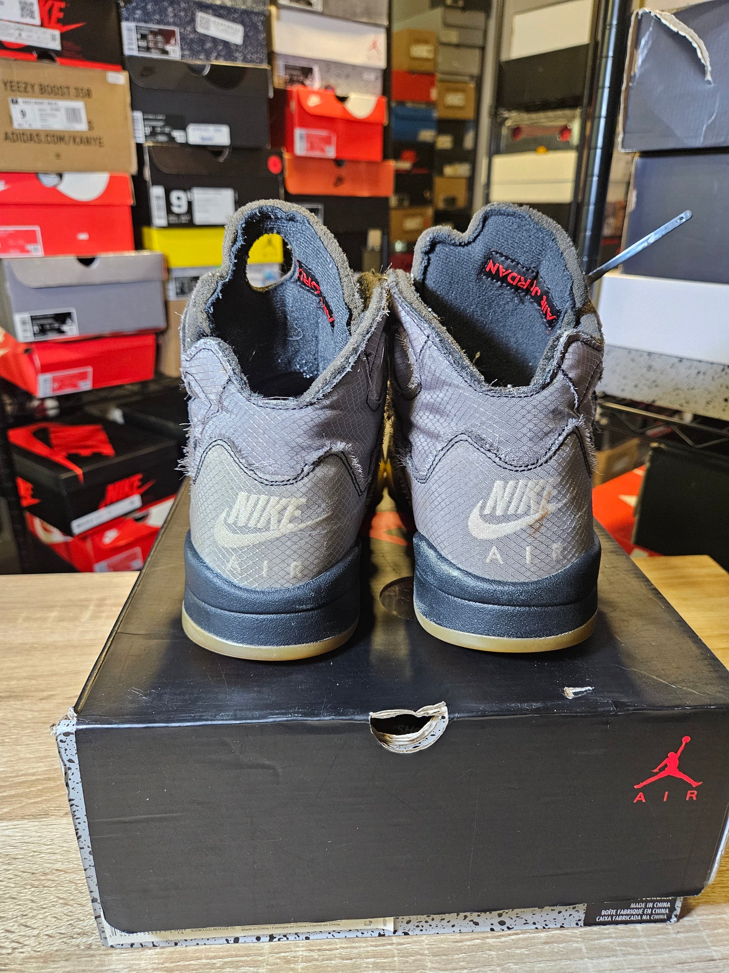 Size 10.5 - AJ 5 Retro SP x Off-White Mid Muslin