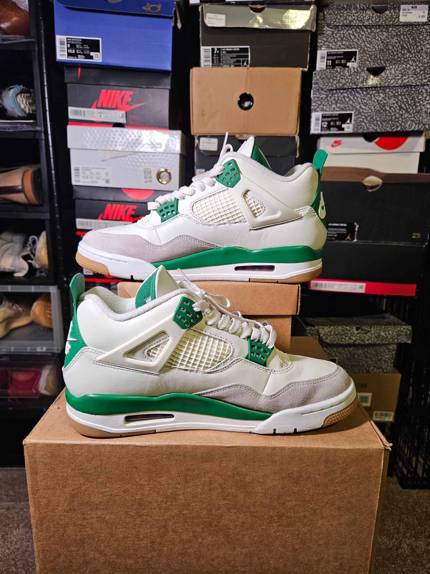 Size 9.5 - Jordan 4 Retro SP x Nike SB Mid Pine Green