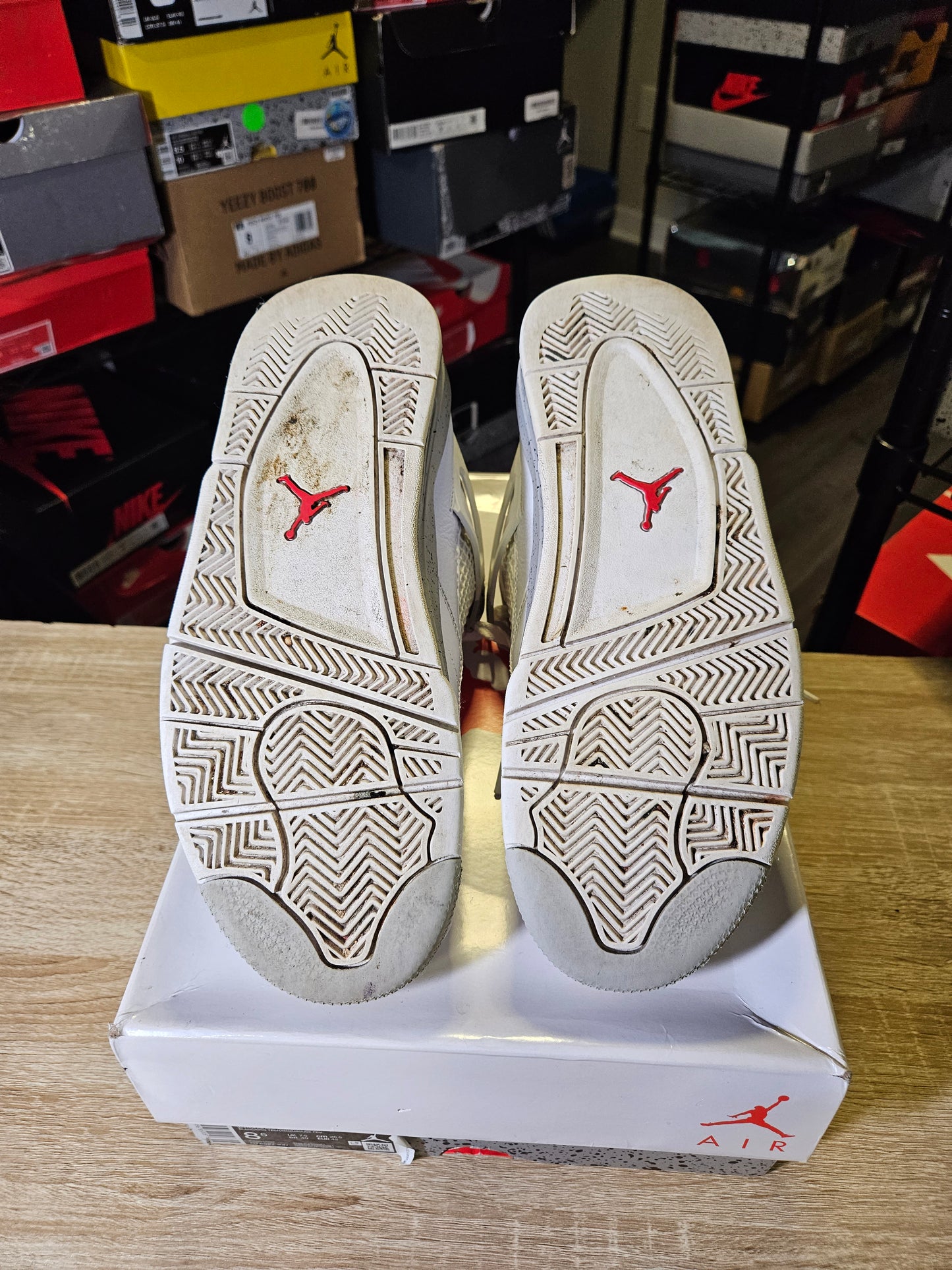Size 8.5 - AJ 4 Retro Mid White Oreo