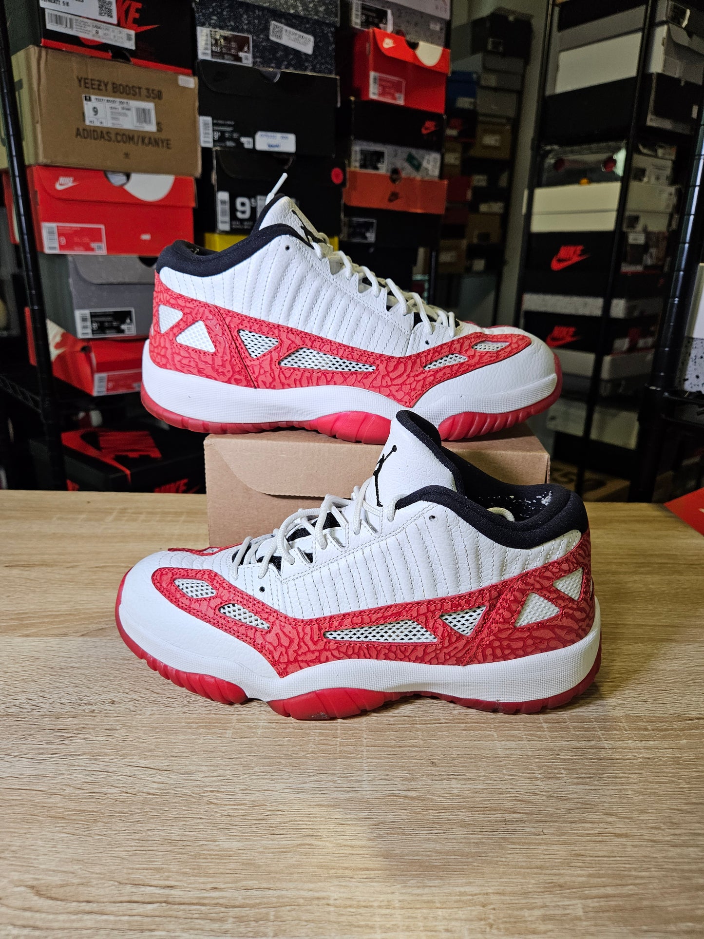 Size 10 - AJ 11 Retro IE Low Gym Red