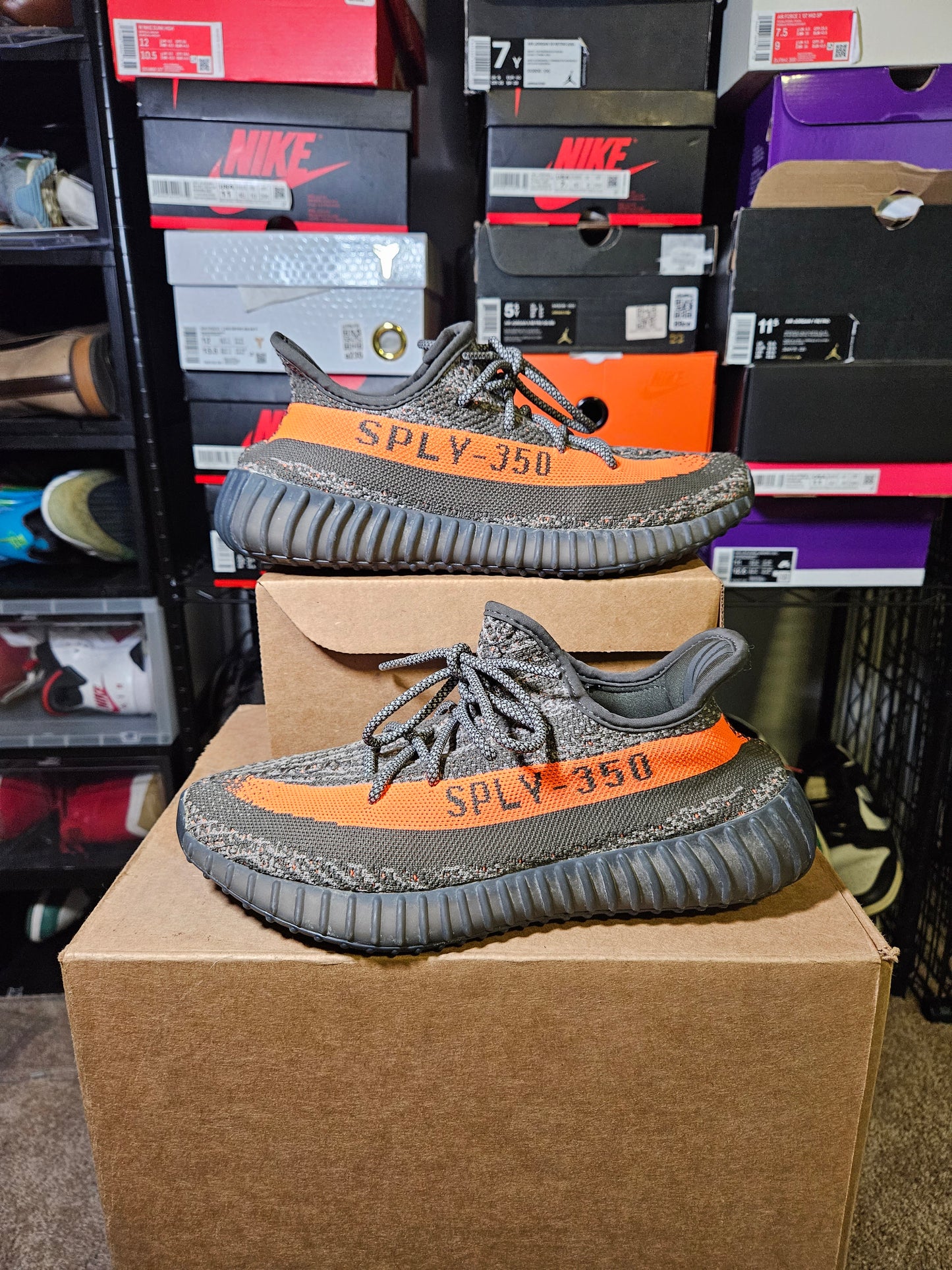 Size 8 - YZY 350 V2 Low Carbon Beluga