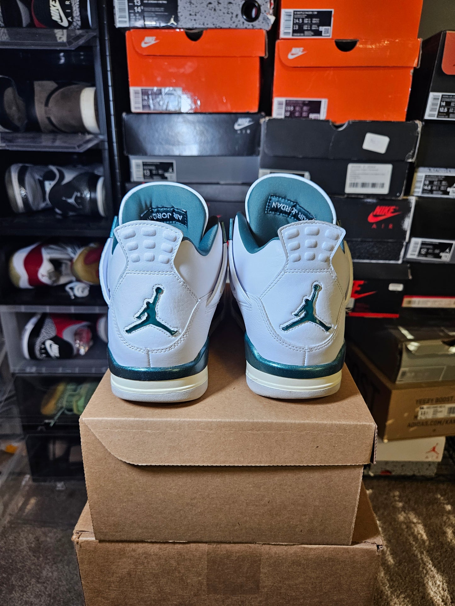 Size 9 - AJ 4 Retro Oxidized Green