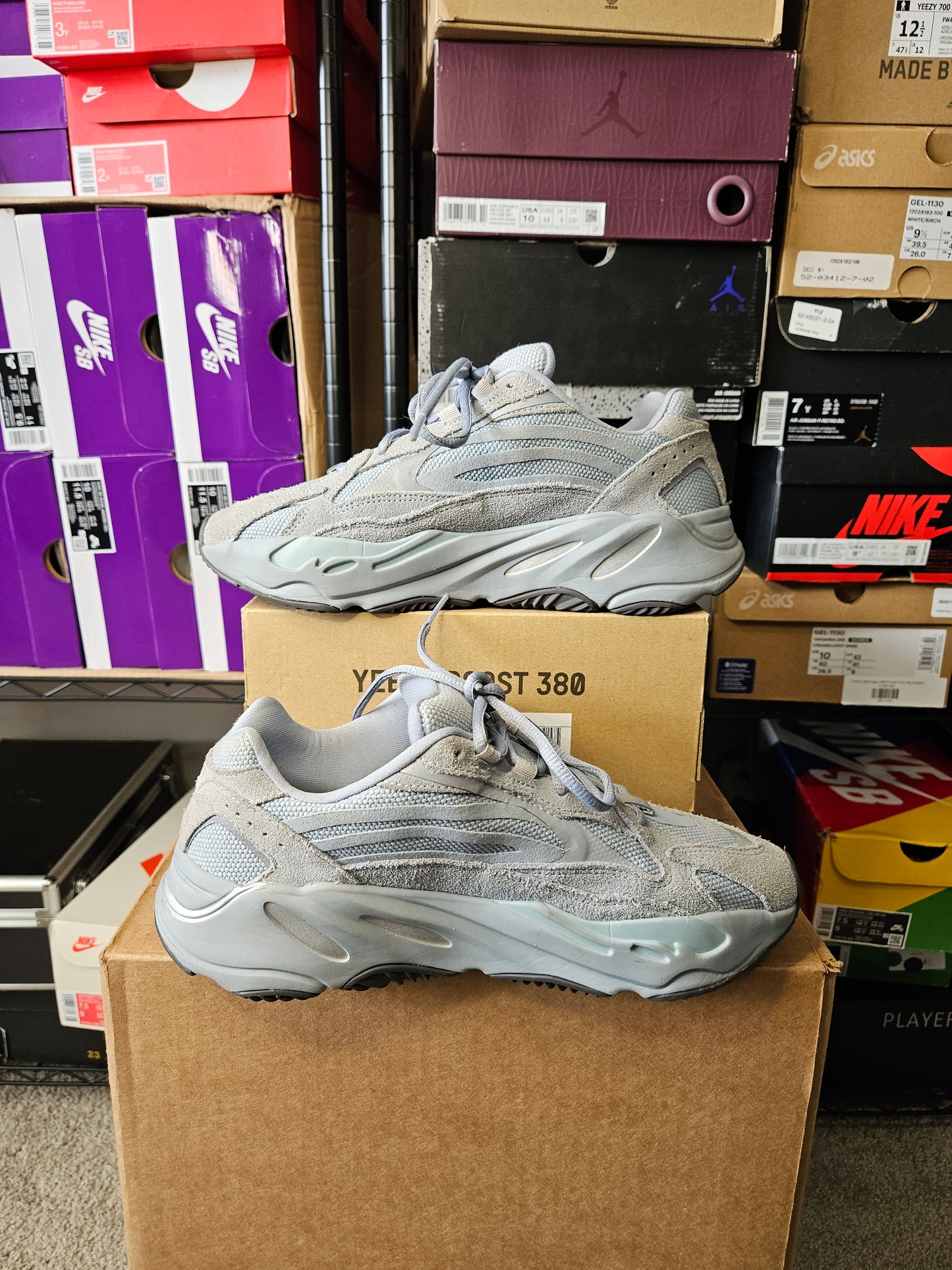 Size 8.5 - YZY Boost 700 V2 Hospital Blue
