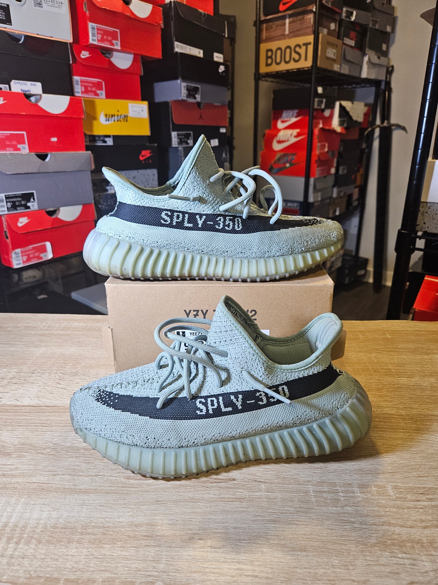 Size 9.5 - YZY 350 V2 Salt