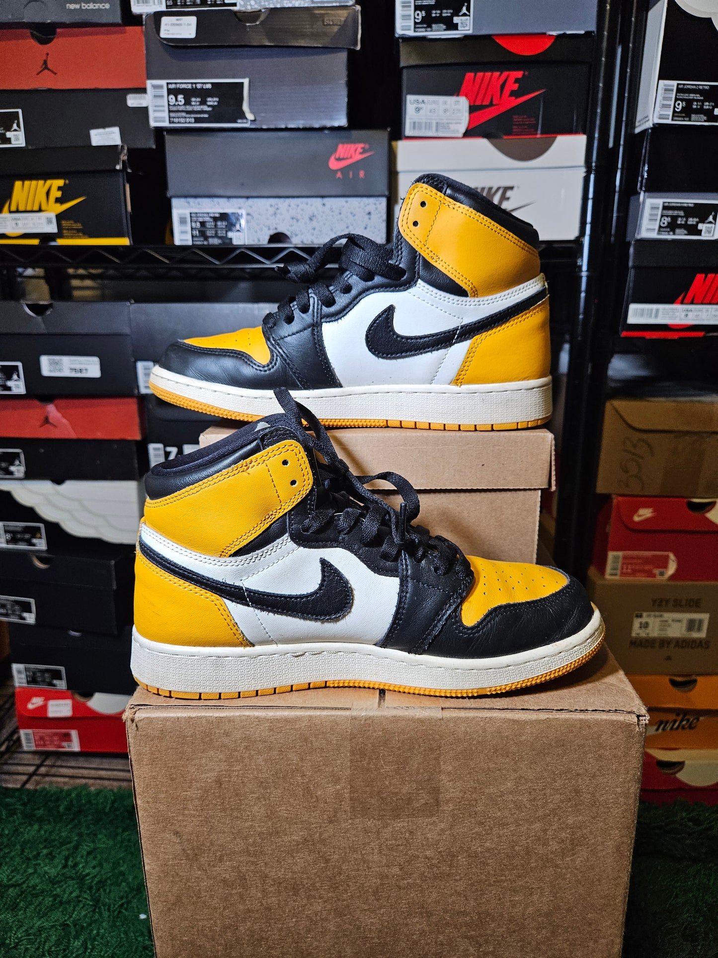 Size 7 - AJ 1 Retro OG Mid Yellow Toe