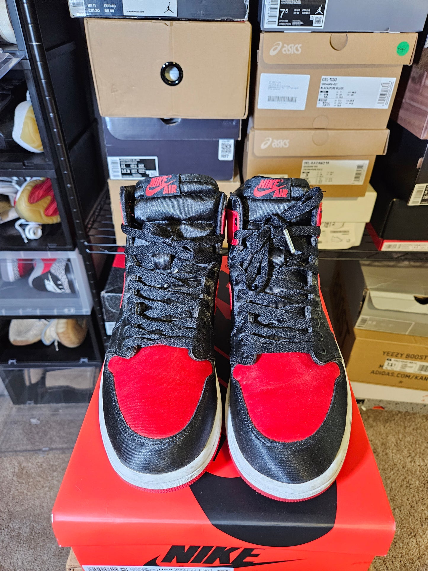 Size 11.5W/10M - AJ1 Satin Bred