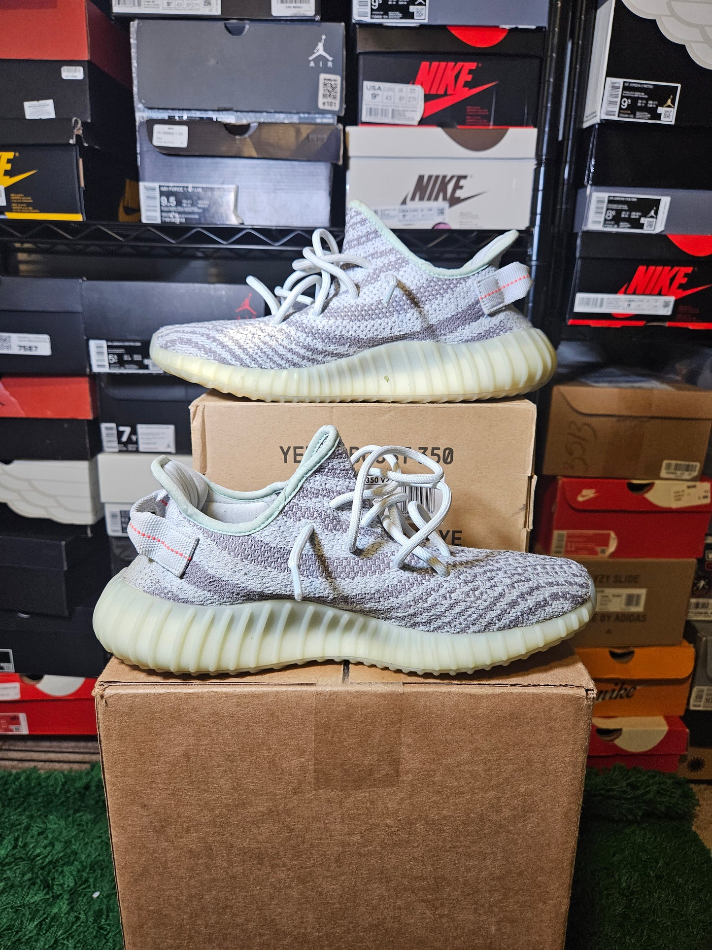 Size 8.5 - YZY 350 V2 Low Blue Tint