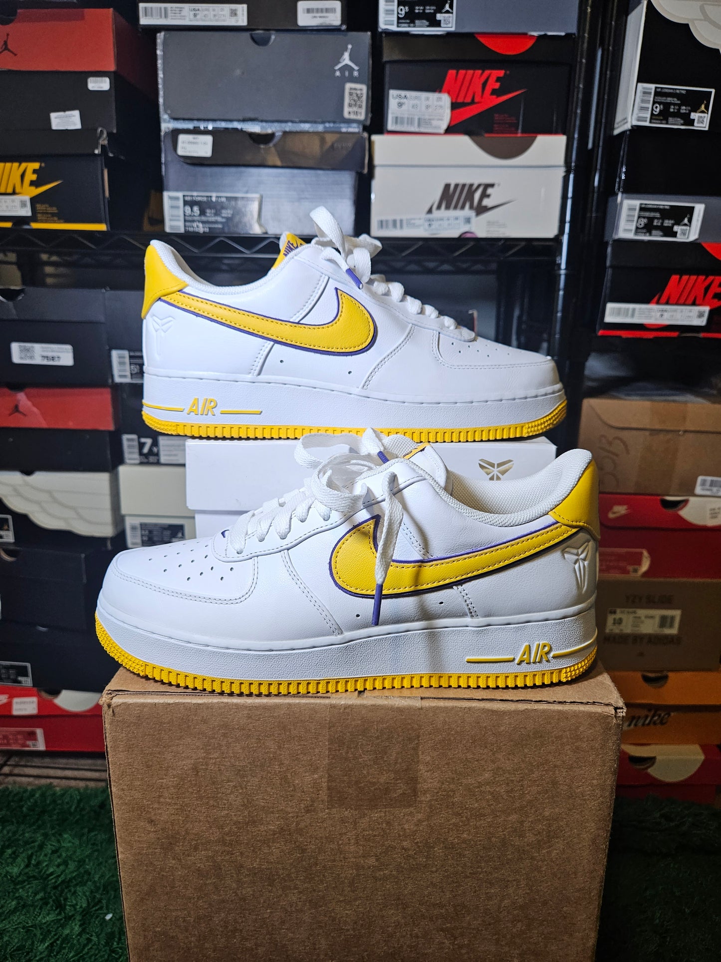 Size 9.5 - Kobe Bryant x AF1 Retro QS Low Lakers Home