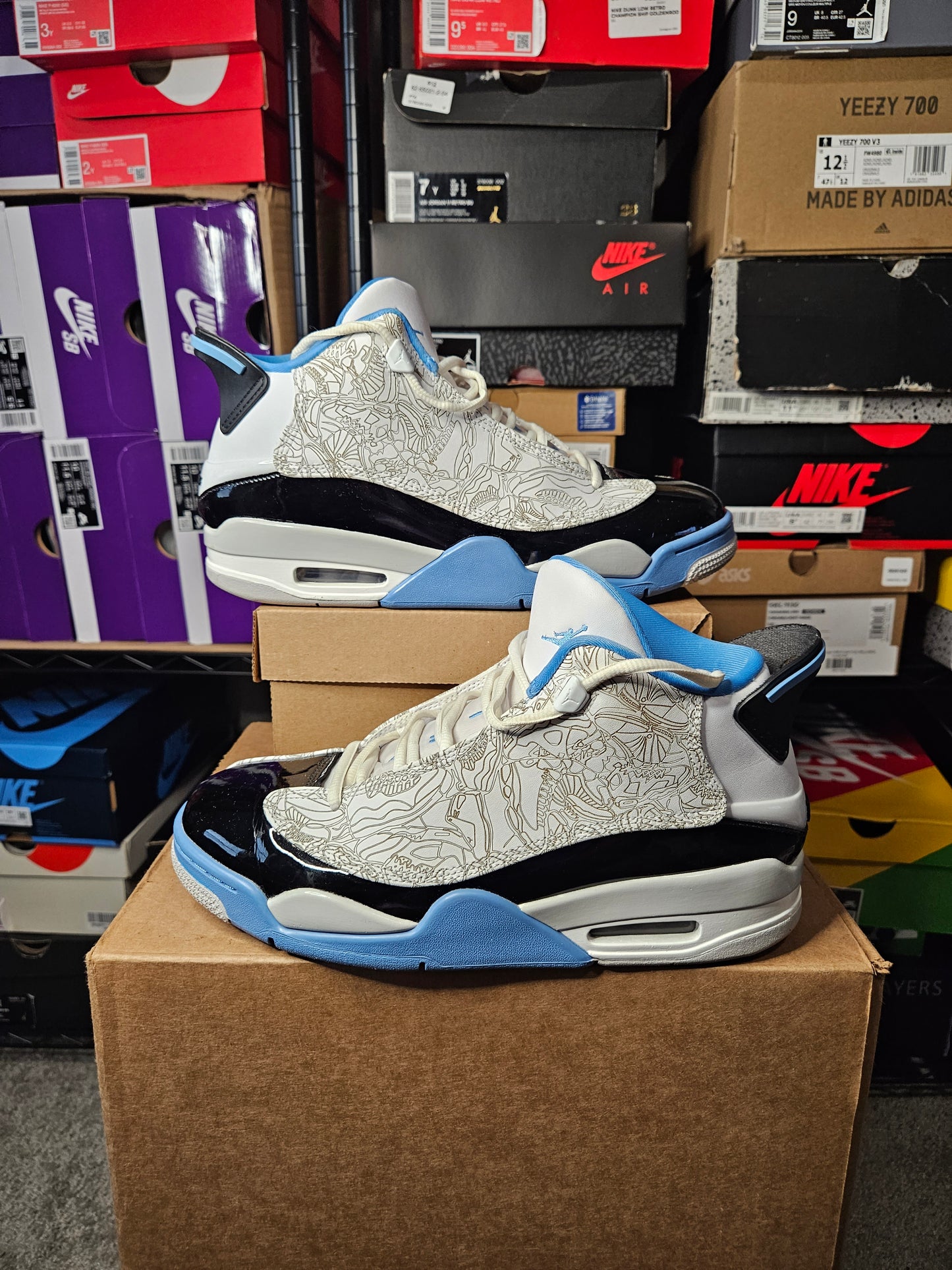 Size 9 - AJ Dub Zero Legend Blue