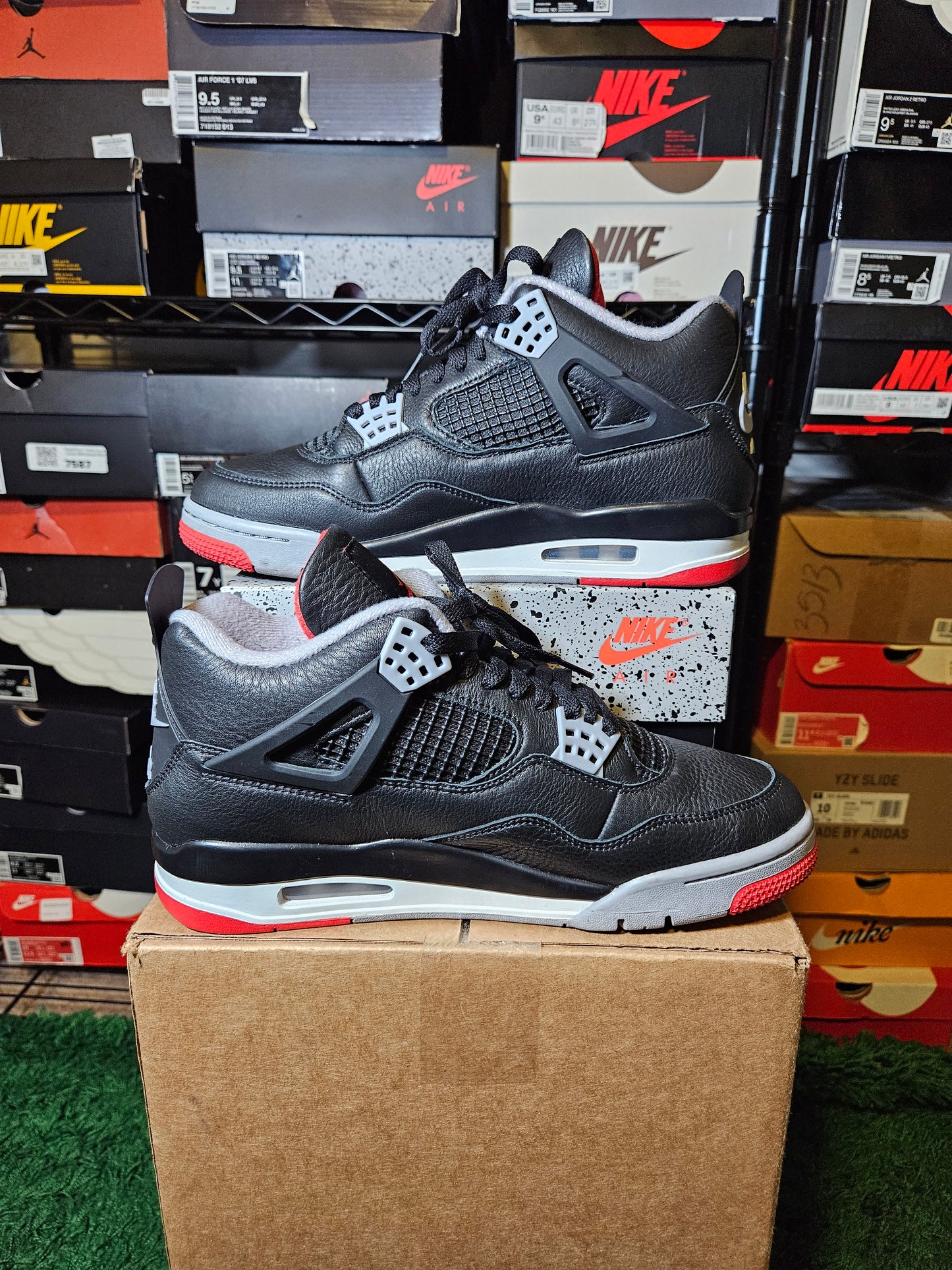 Size 9 - AJ 4 Retro Bred Reimagined