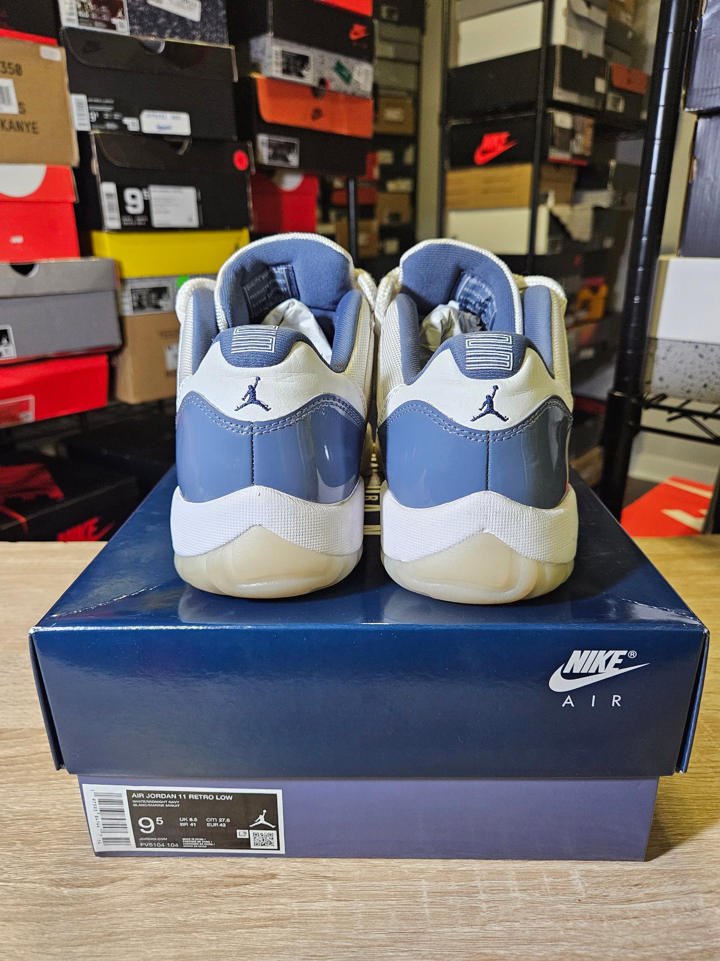 Size 9.5 - AJ 11 Retro Low Diffused Blue