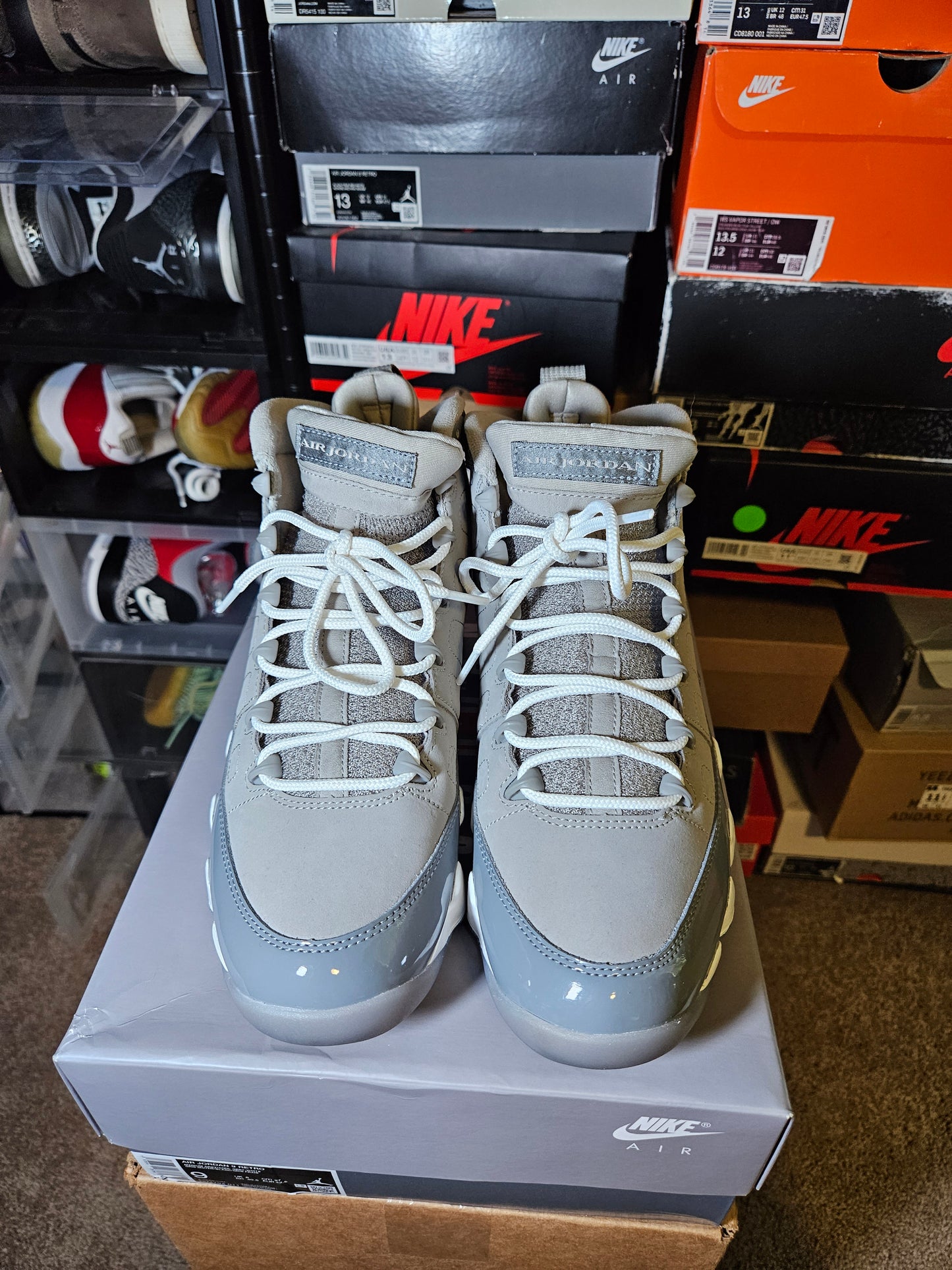 Size 9 - AJ 9 Retro 2025 Cool Grey