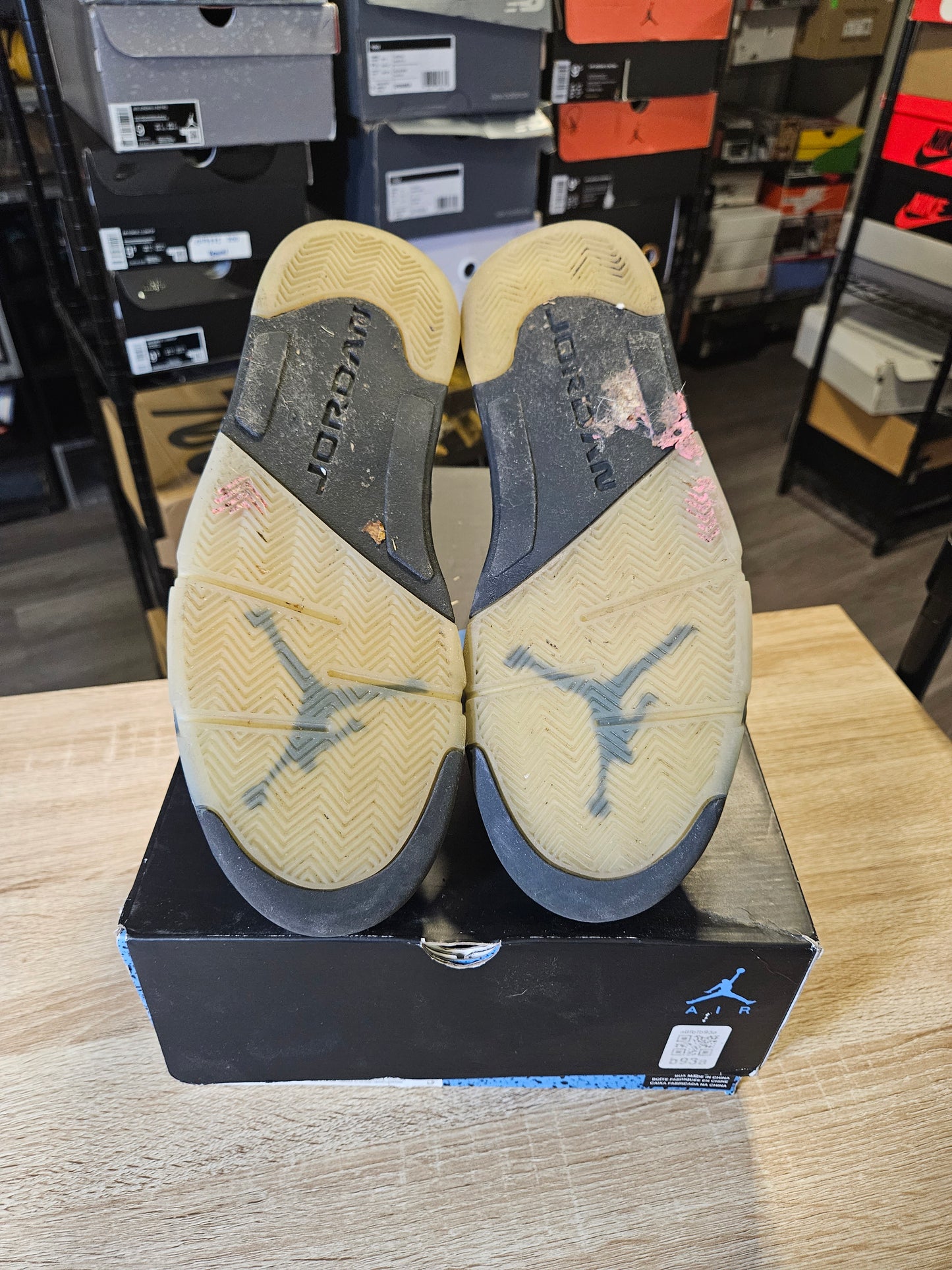 Size 10.5 - AJ 5 UNC