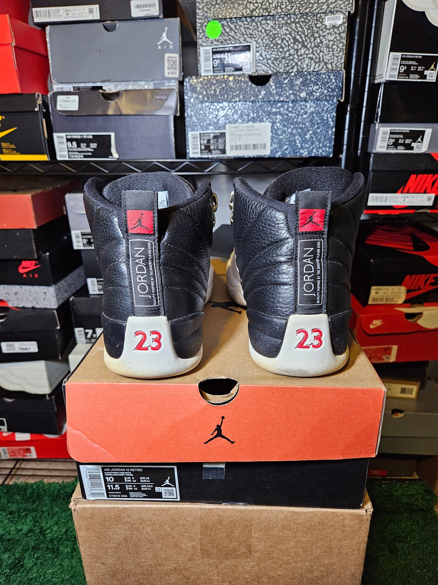 Size 10 - AJ 12 Retro Mid Playoff