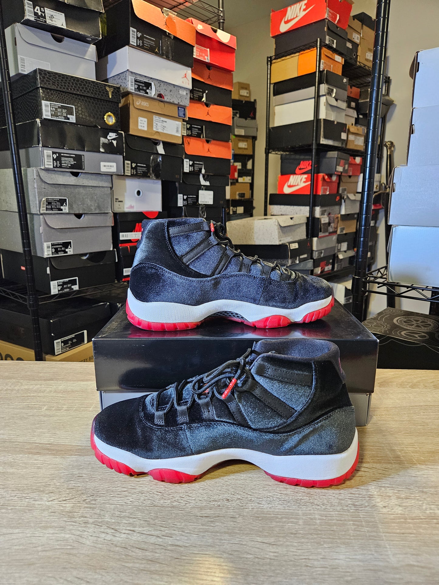 Size 10.5 - AJ 11 Retro Bred Velvet
