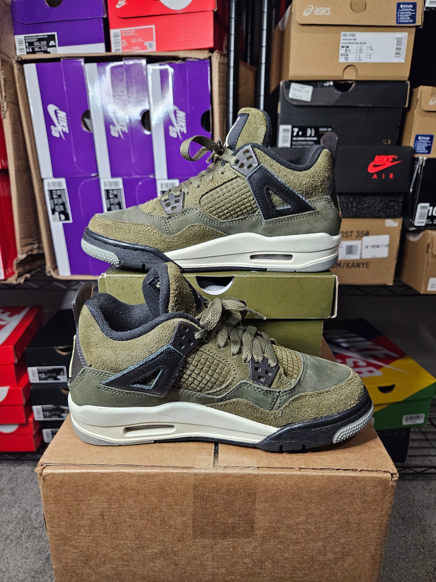 Size 5.5 - AJ 4 SE Retro Low Craft - Olive