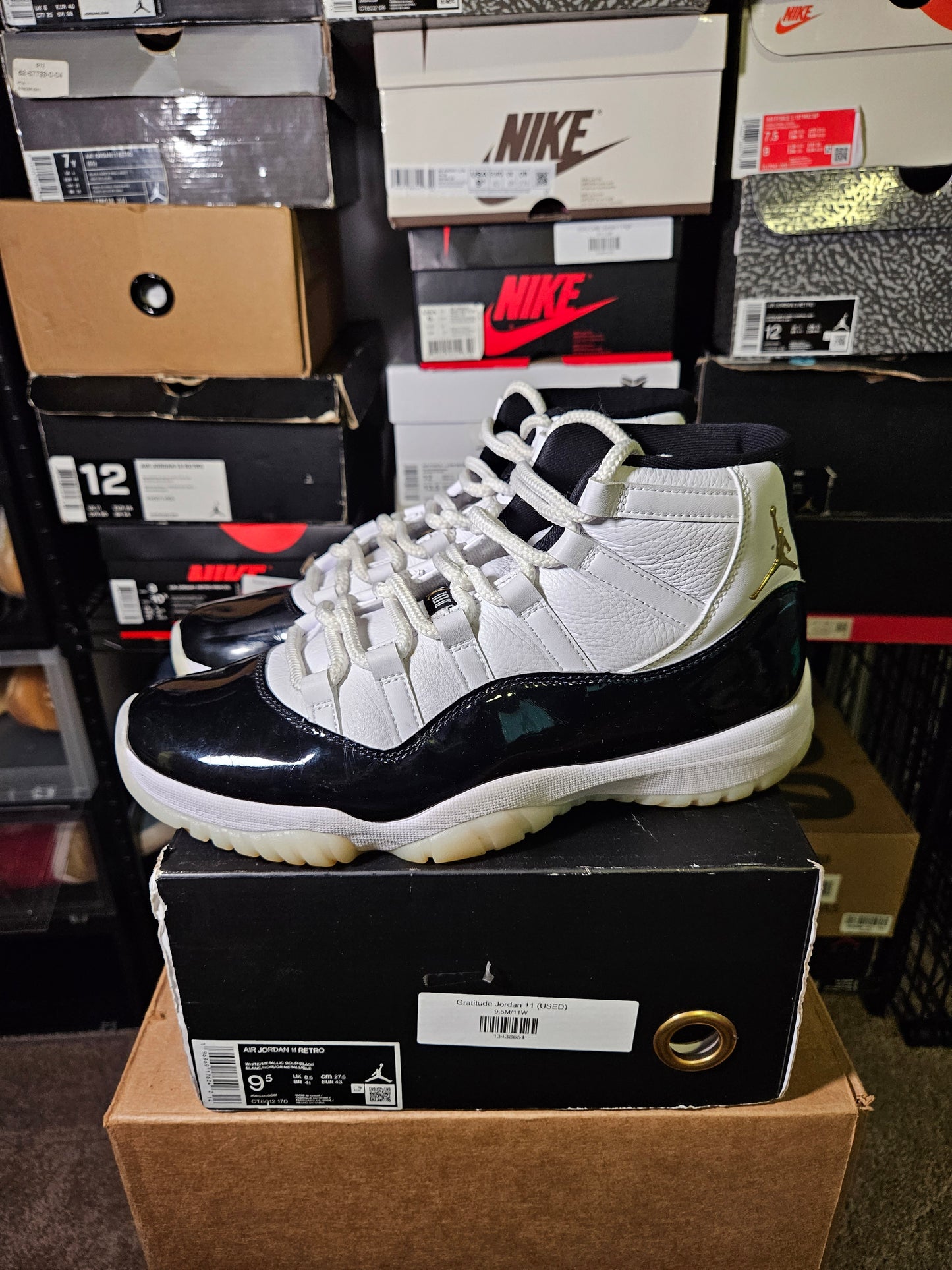 Size 9.5 - Jordan 11 Retro Mid Gratitude / Defining Moments