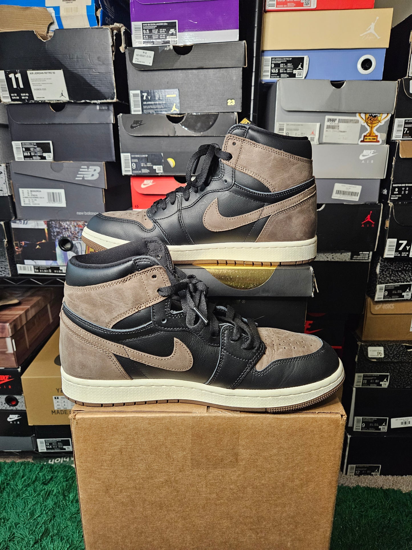 Size 10.5 - AJ 1 Retro OG High Palomino