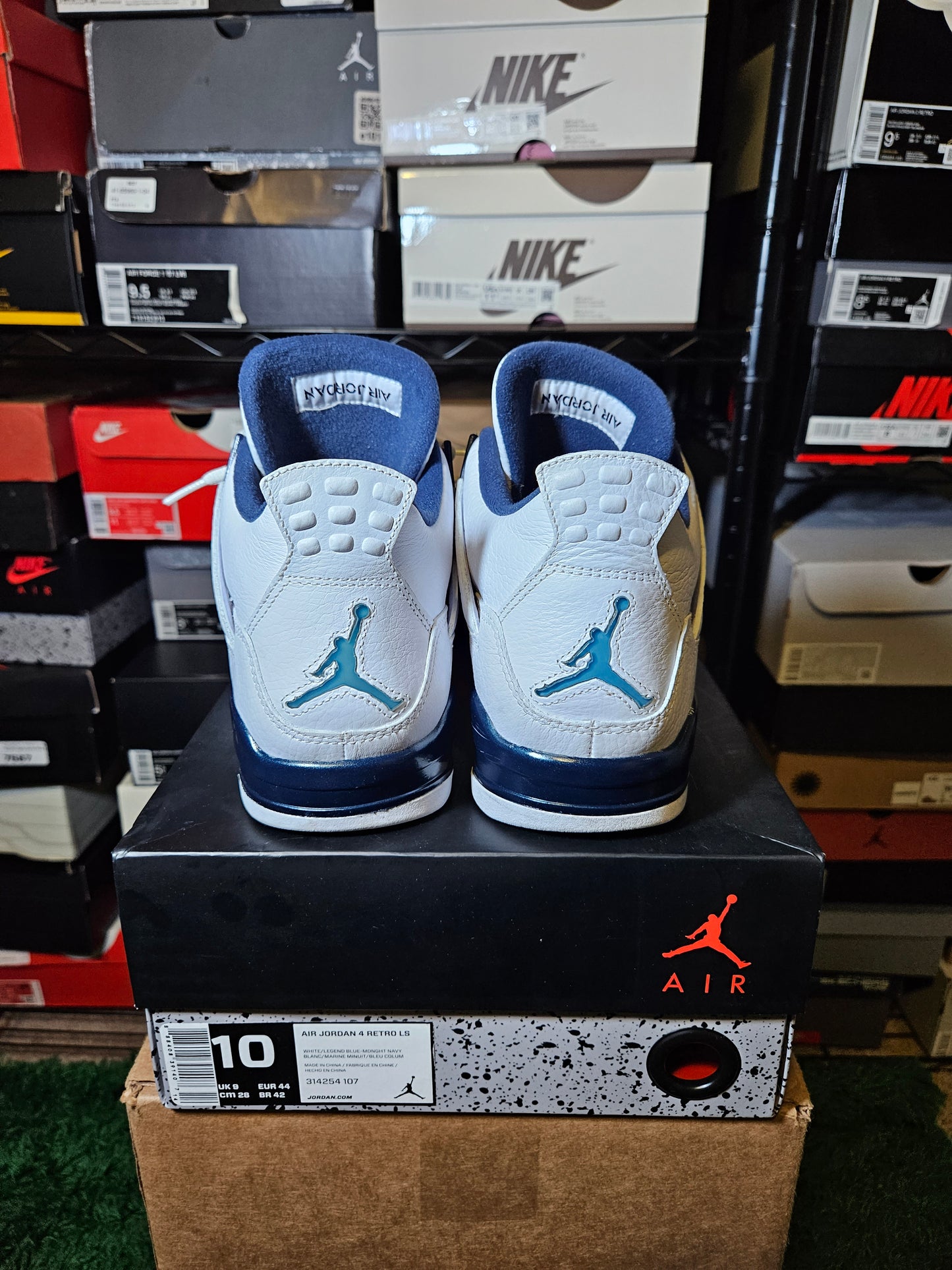 Size 10 - AJ 4 Retro LS Columbia