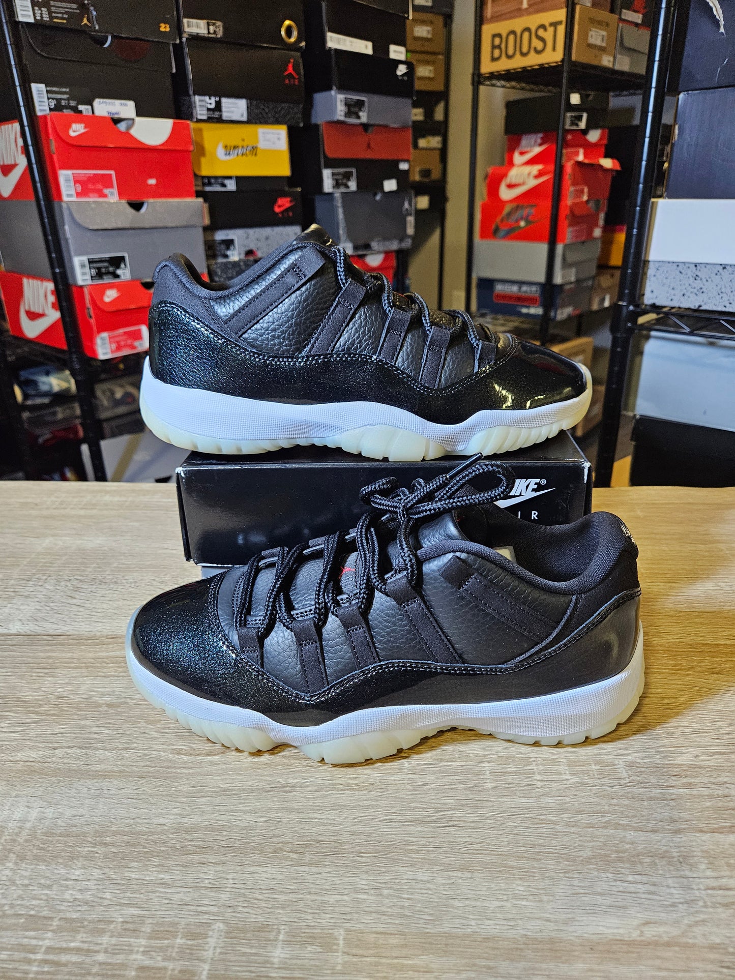 Size 9 - AJ 11 Retro Low 72-10