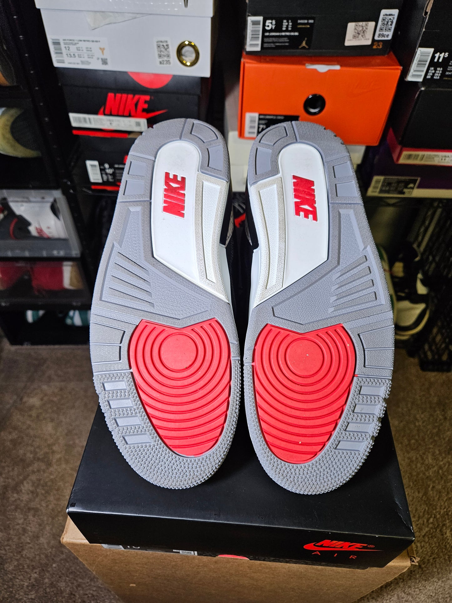 Size 10 - AJ 3 Retro OG 2024 Black Cement