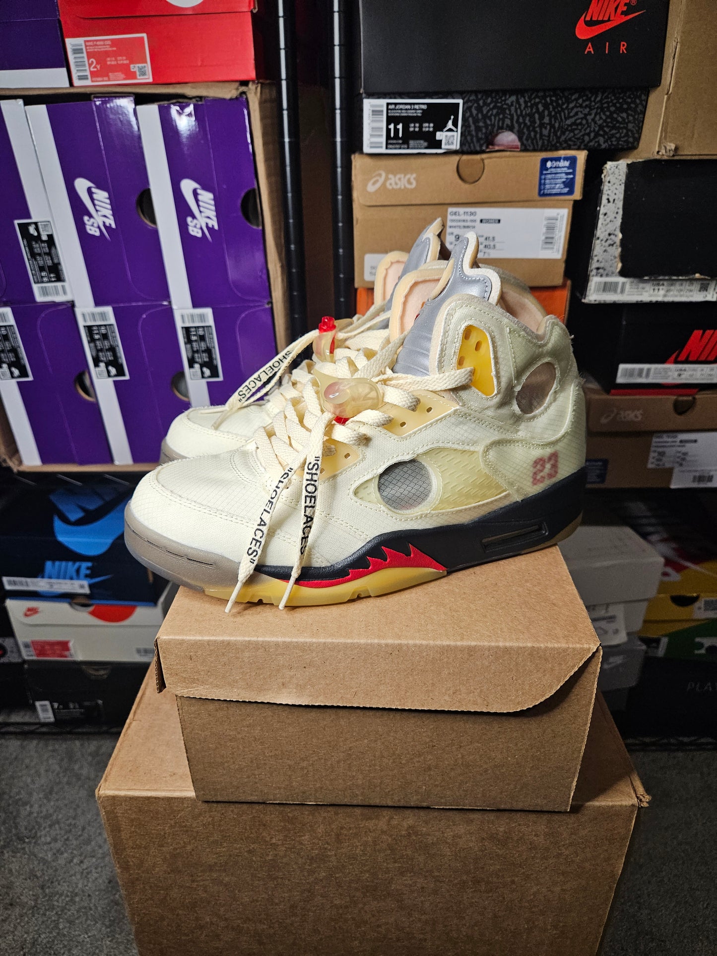 Size 9 - AJ 5 SP x Off-White Mid Sail