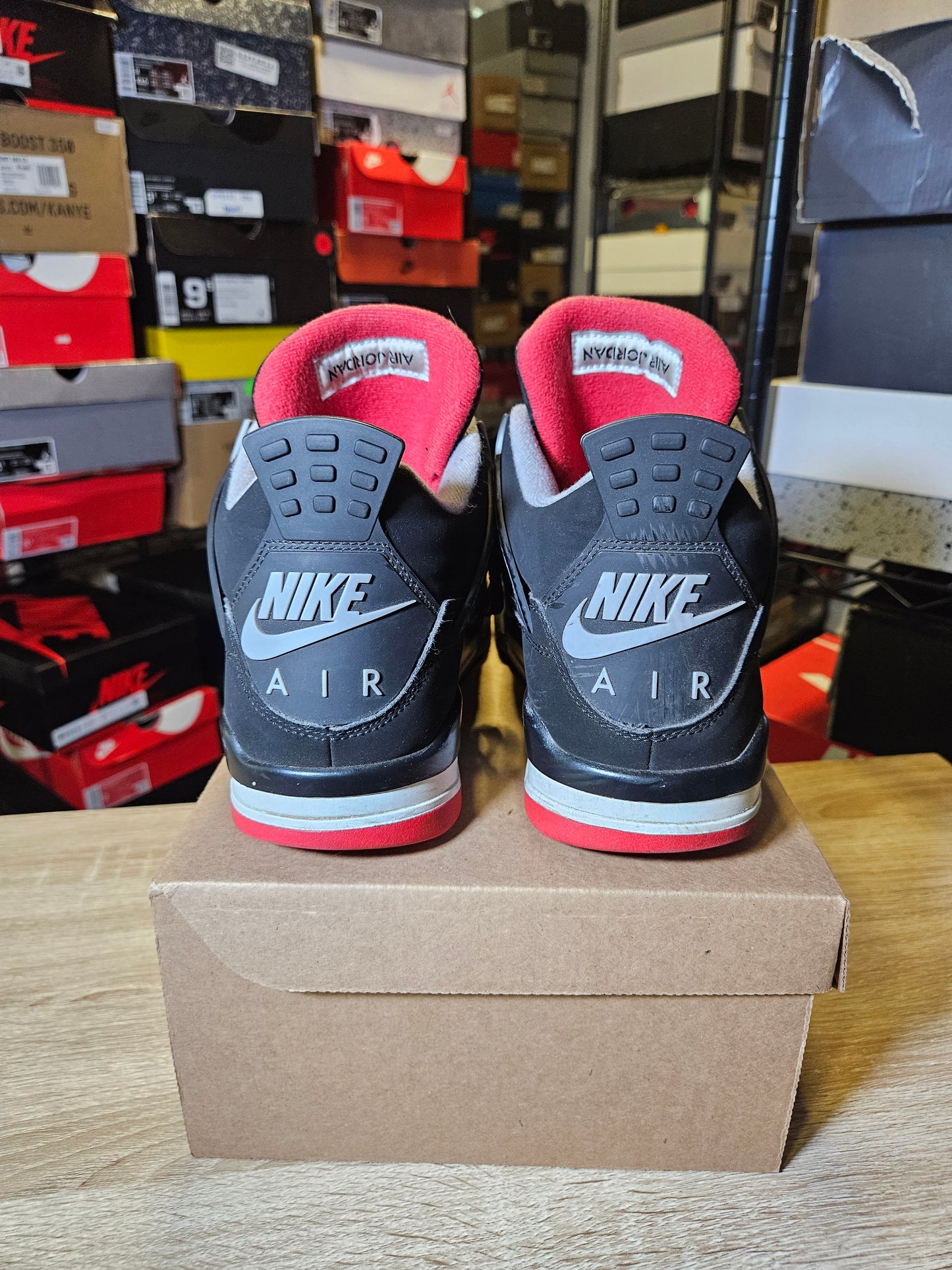 Size 10 - AJ 4 Retro OG Mid Bred 2019