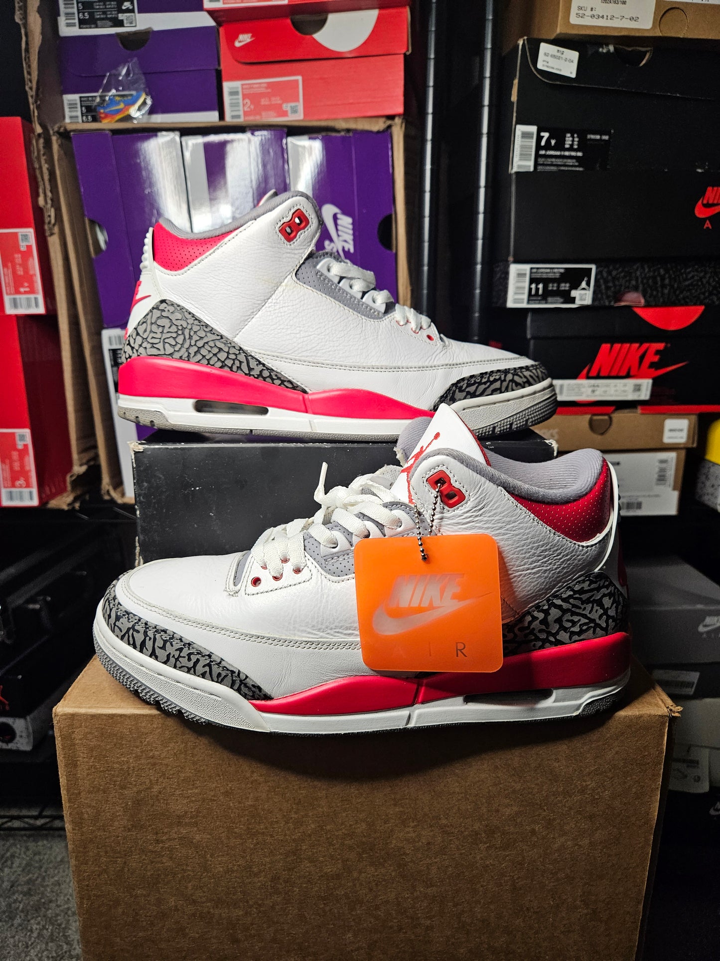 Size 10.5 - AJ 3 Retro Mid Fire Red