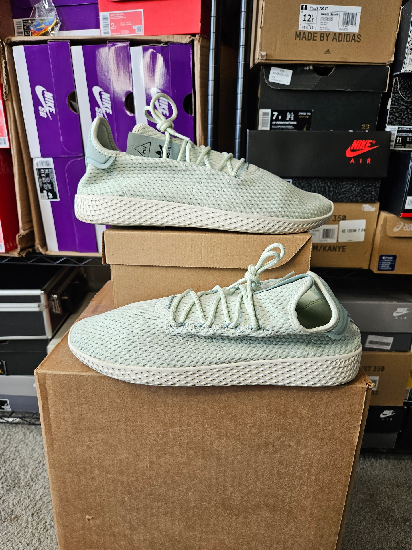 Size 10.5 - Pharrell x Tennis Hu Linen Green
