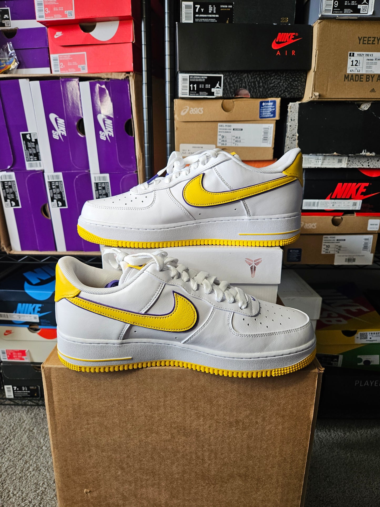 Size 12 - Kobe Bryant x Air Force 1 Retro QS Low Lakers Home