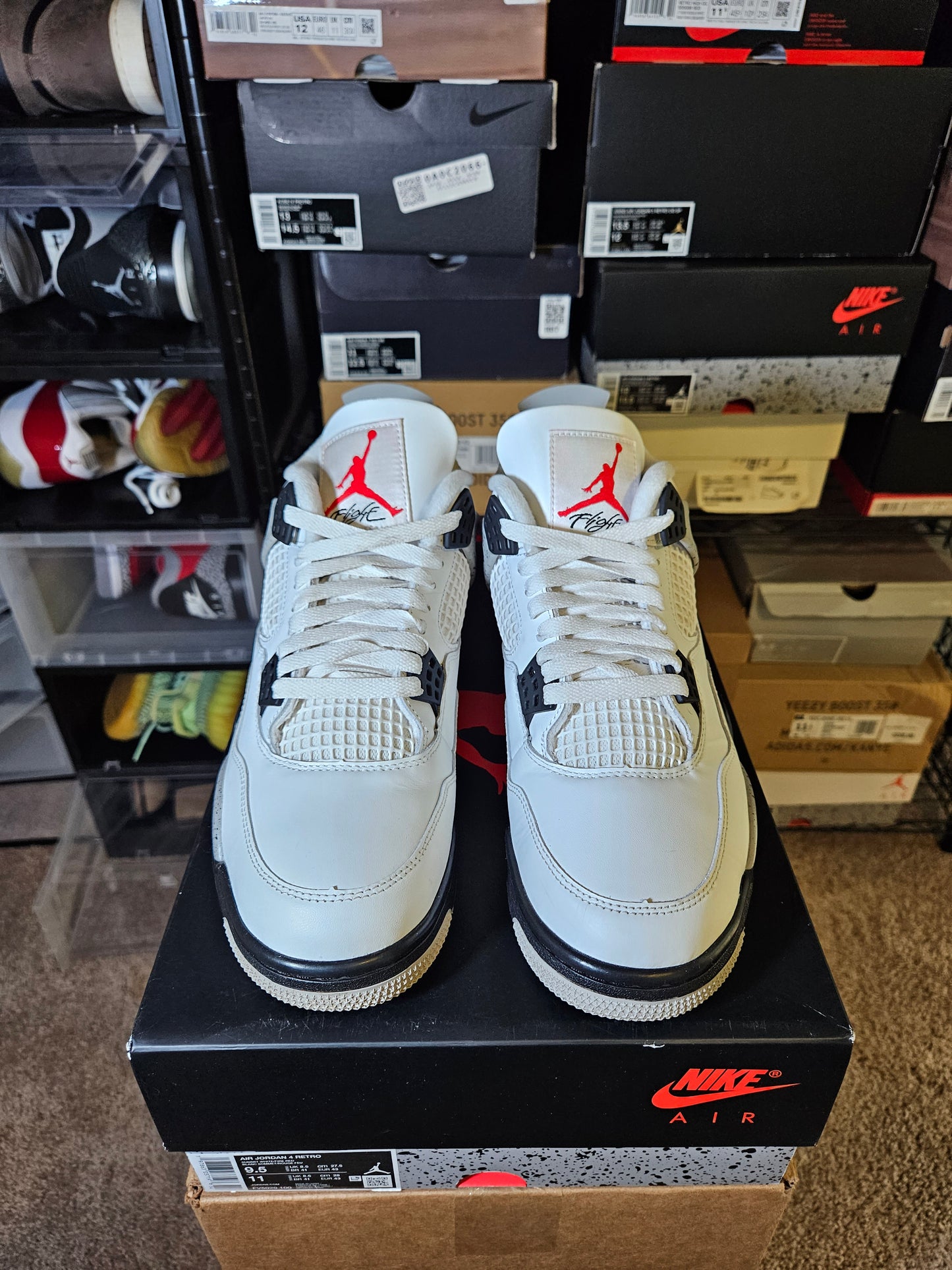 Size 9.5 - AJ 4 Retro OG 2025 White Cement