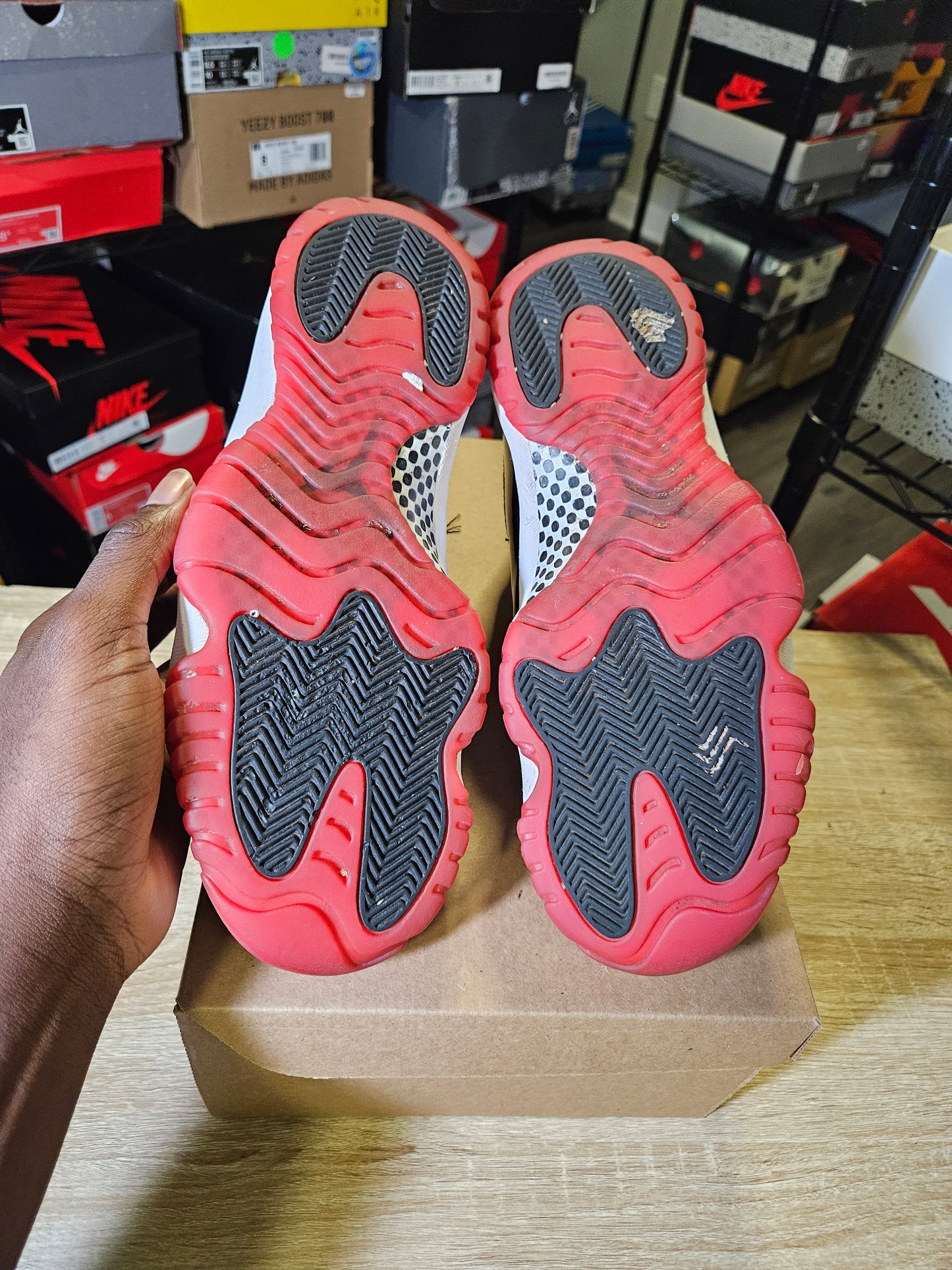 Size 9.5 - AJ 11 Retro High Bred