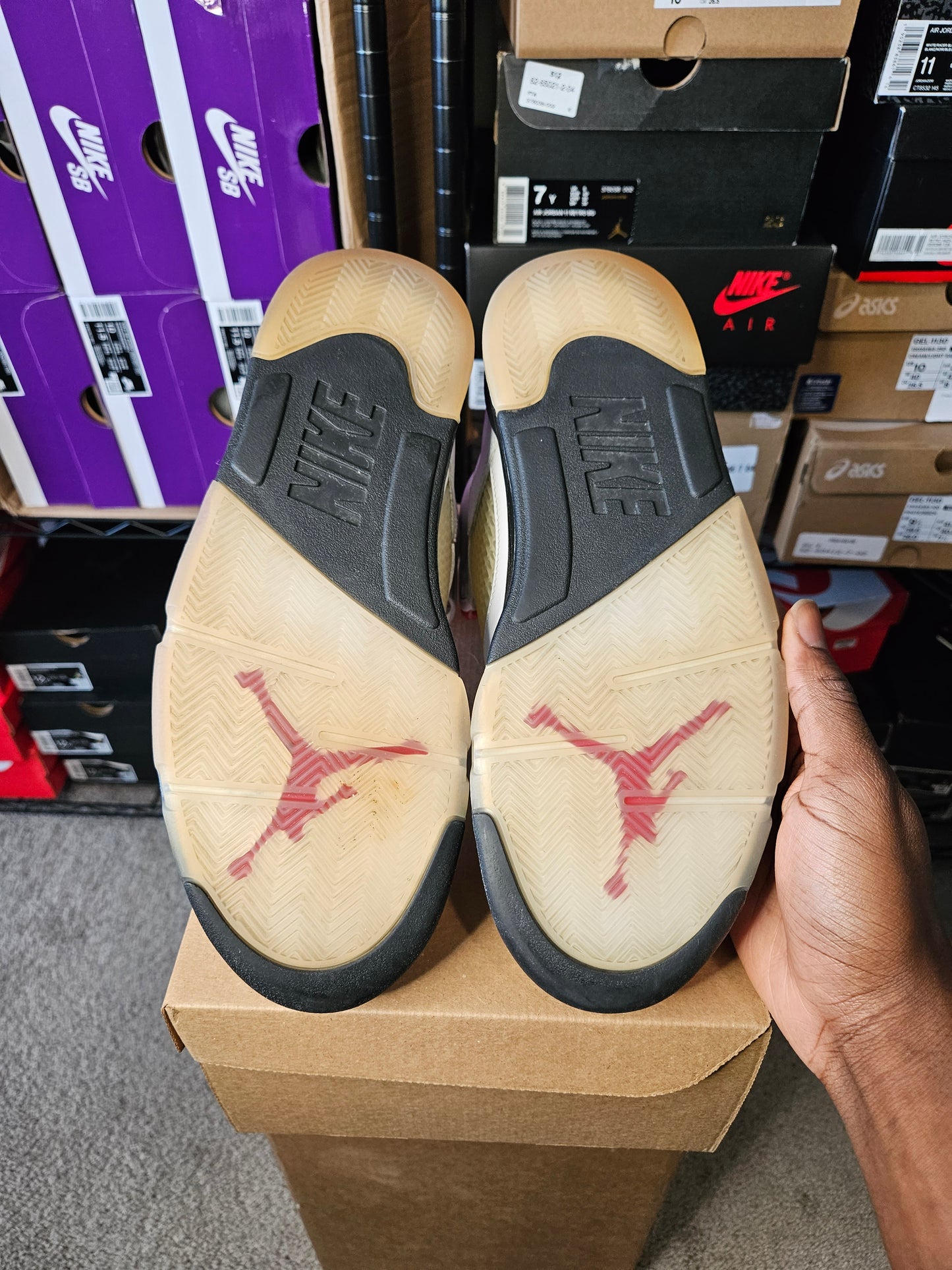 Size 10.5 - AJ 5 Retro Mid Fire Red