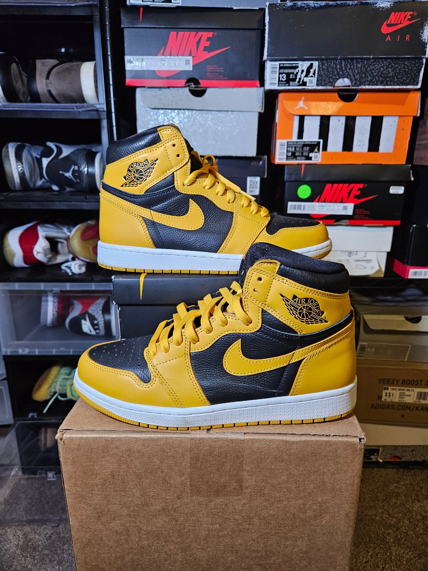 Size 9 - AJ 1 Retro OG High Pollen