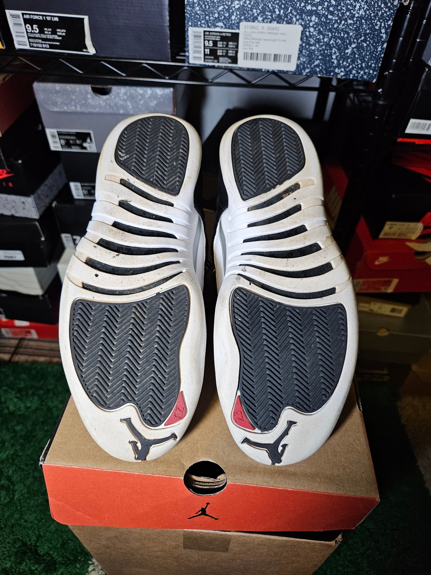 Size 10 - AJ 12 Retro Mid Playoff