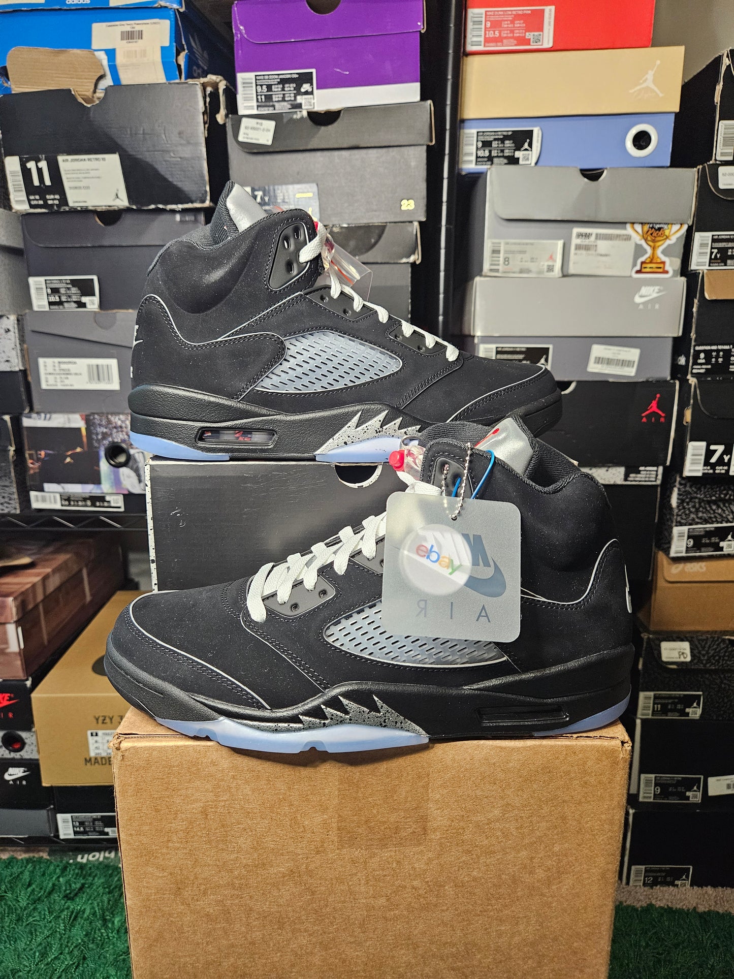 Size 10.5 - AJ5 Black Metallic