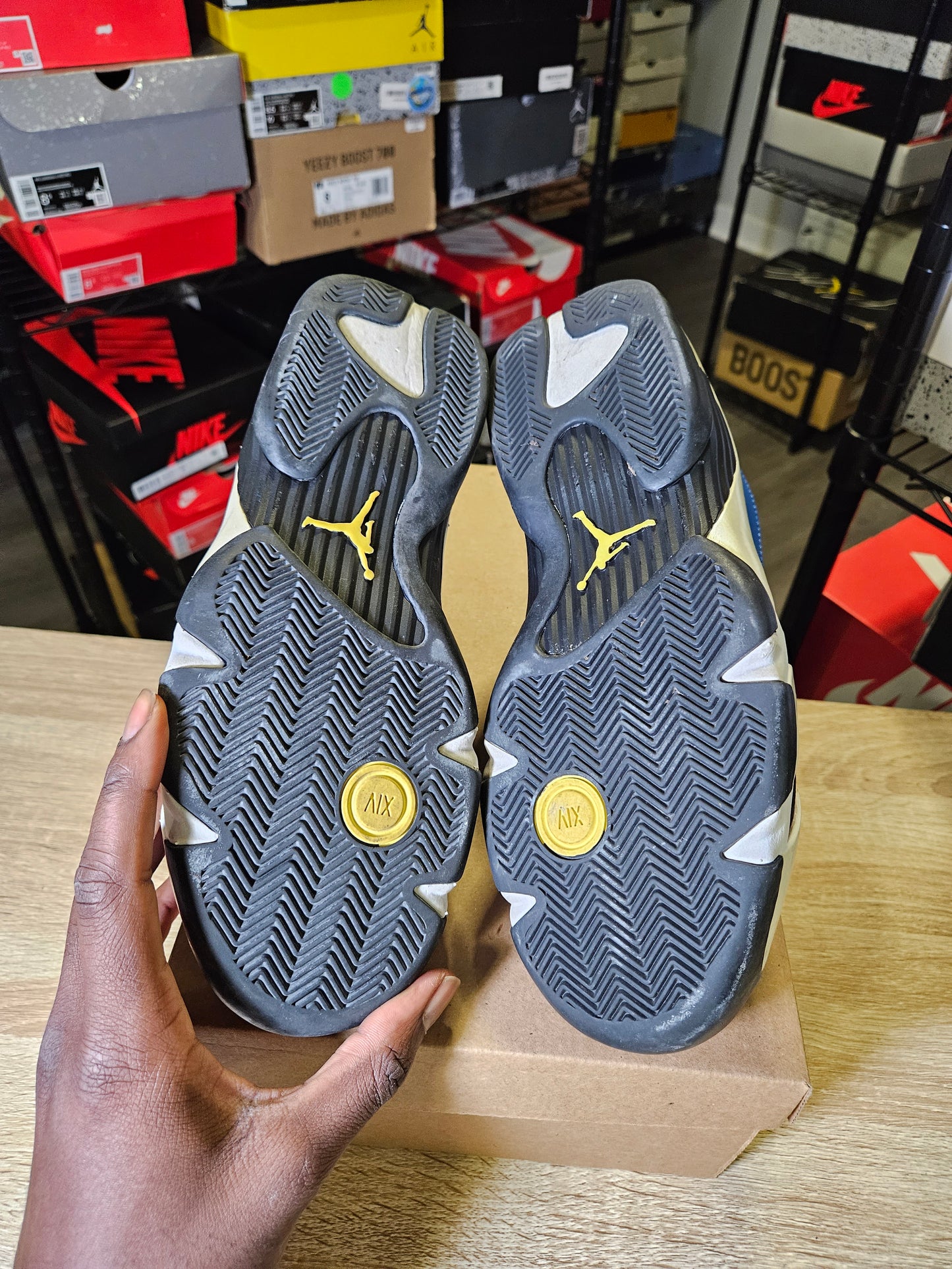 Size 9.5 - AJ 14 Retro Laney