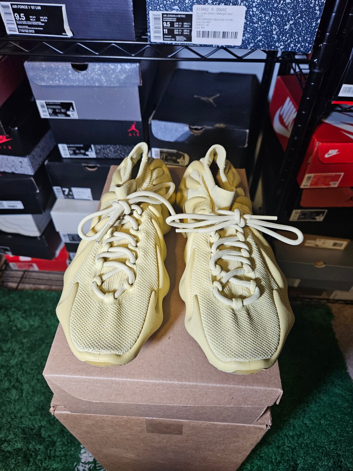 Size 9.5 - YZY 450 Sulfur