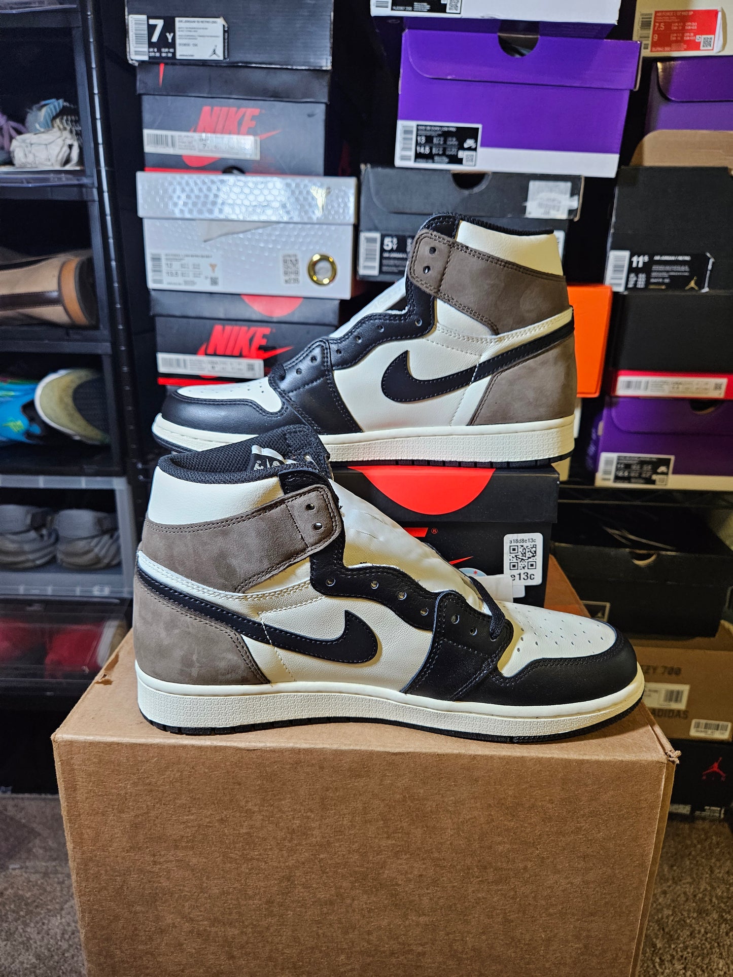 Size 10 - AJ 1 Retro OG High Dark Mocha
